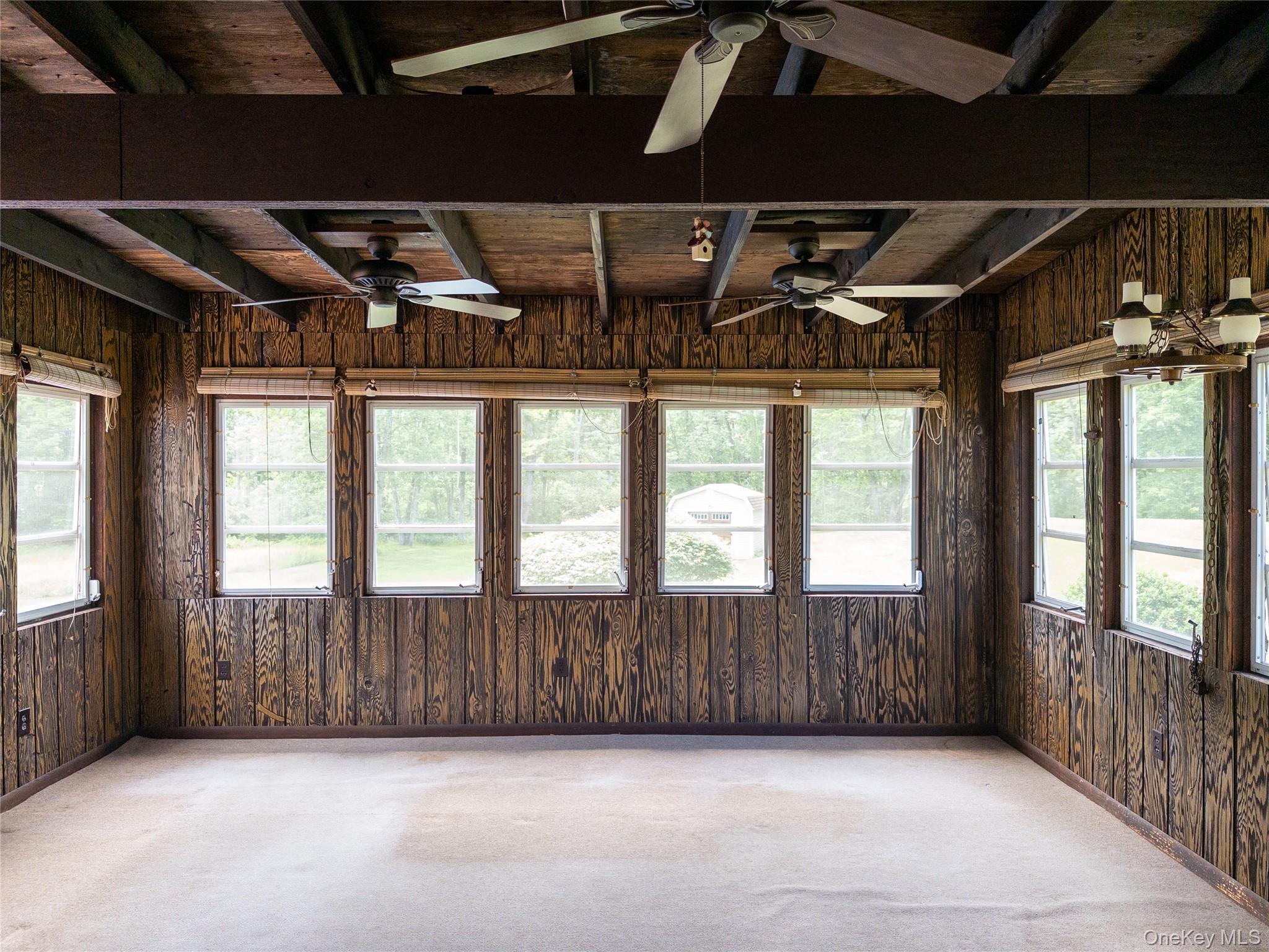 17 Dorett Drive Property Photo 11