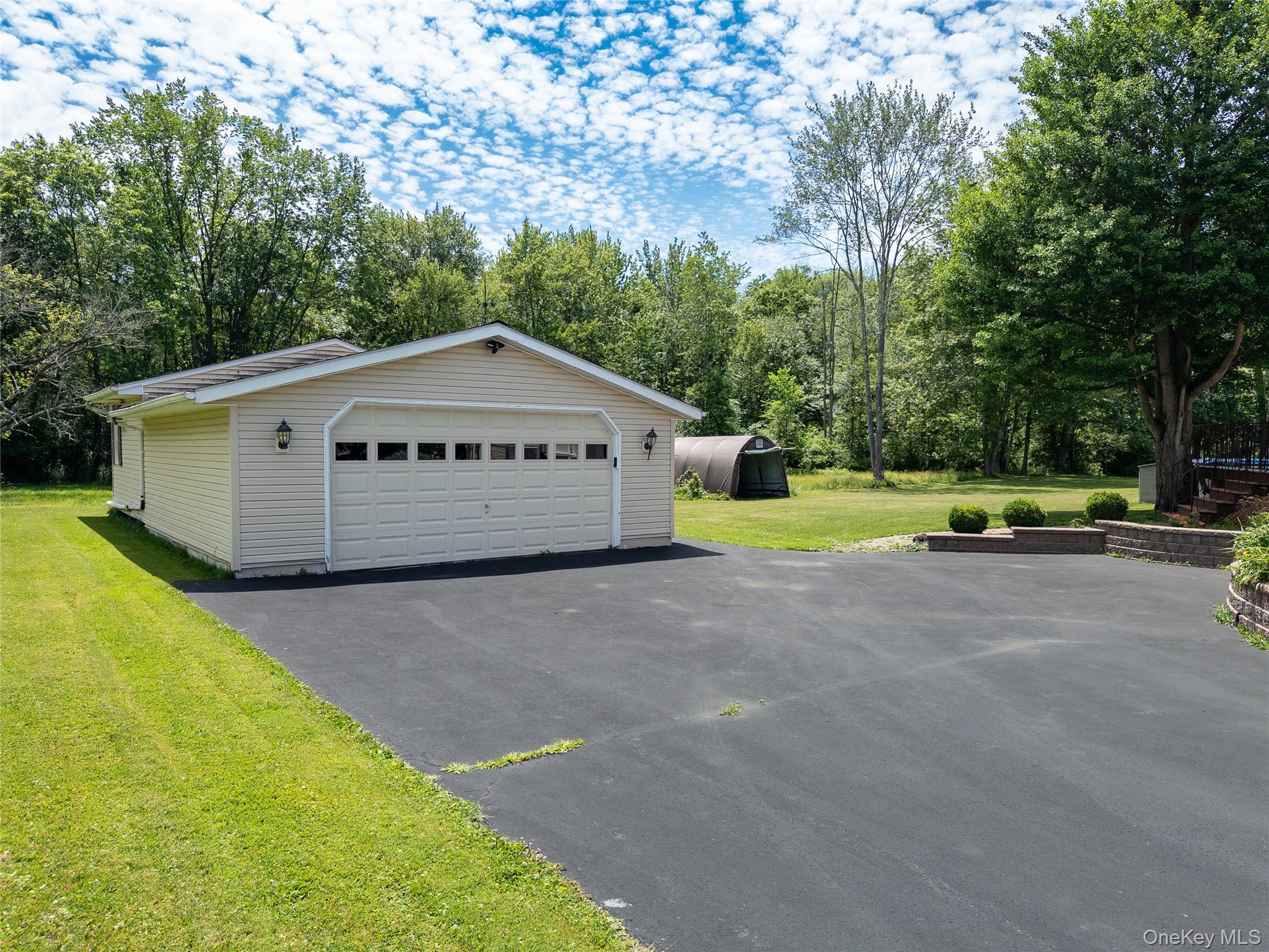 17 Dorett Drive Property Photo 24