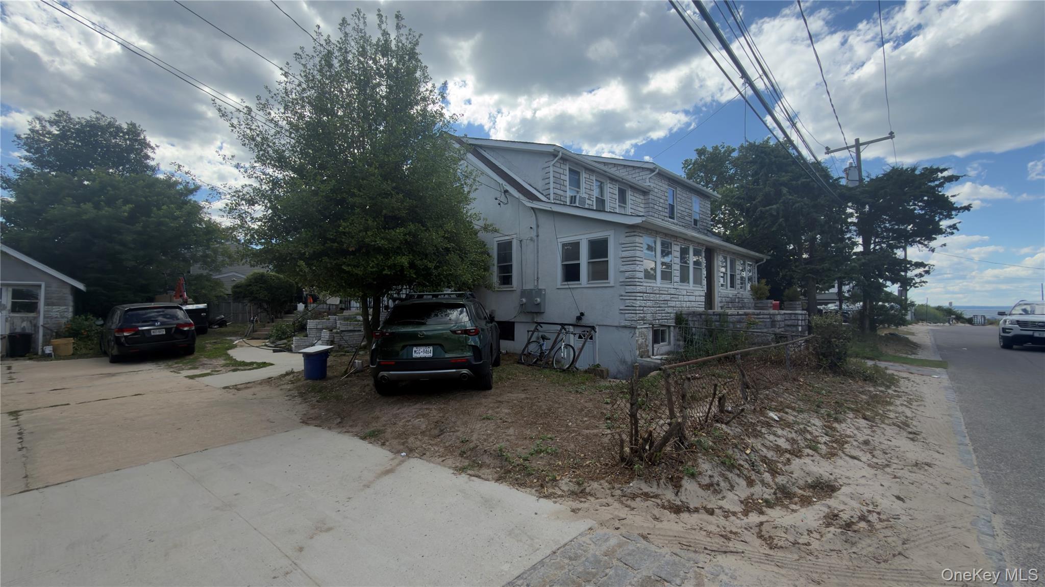 10 Greenwich Avenue 1 Property Photo 3
