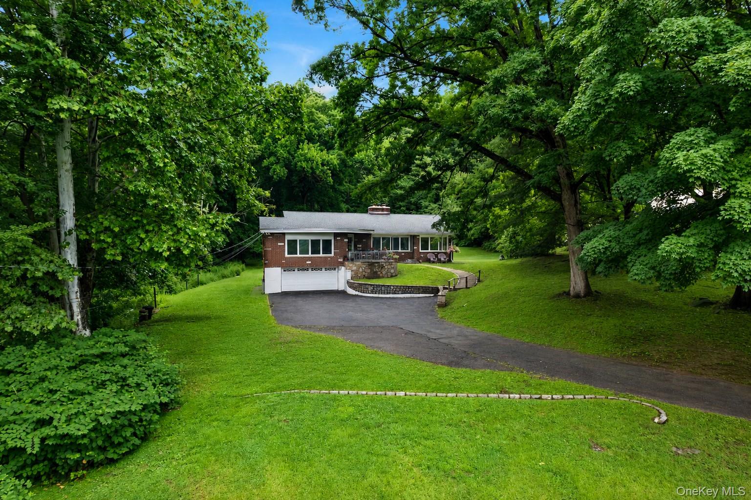 142 Westchester Avenue Property Photo 4