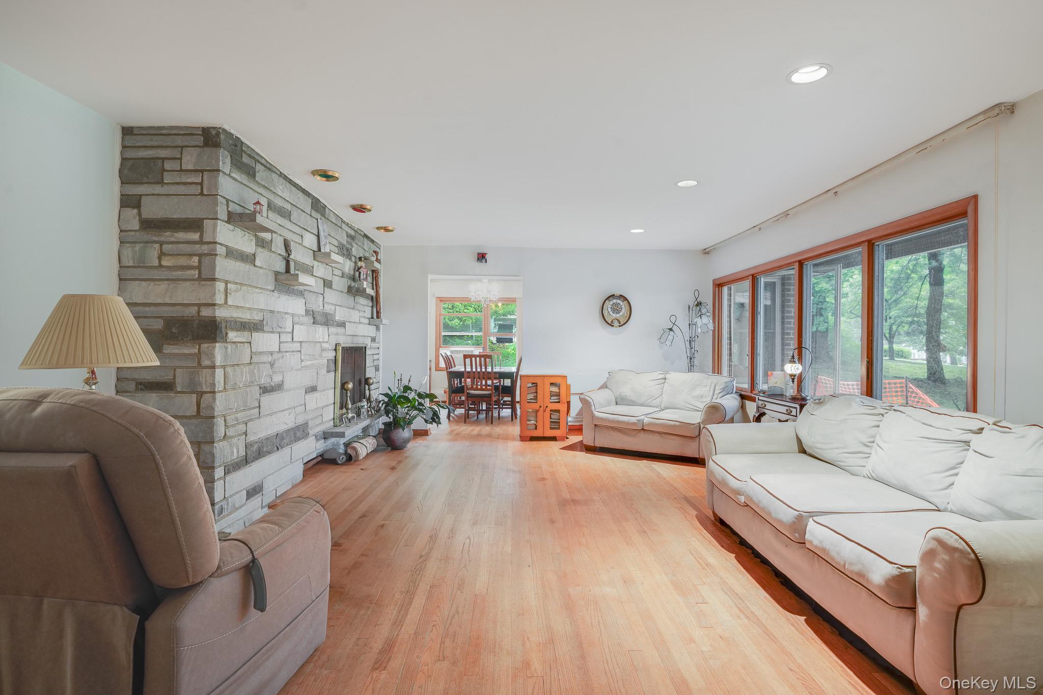 142 Westchester Avenue Property Photo 9