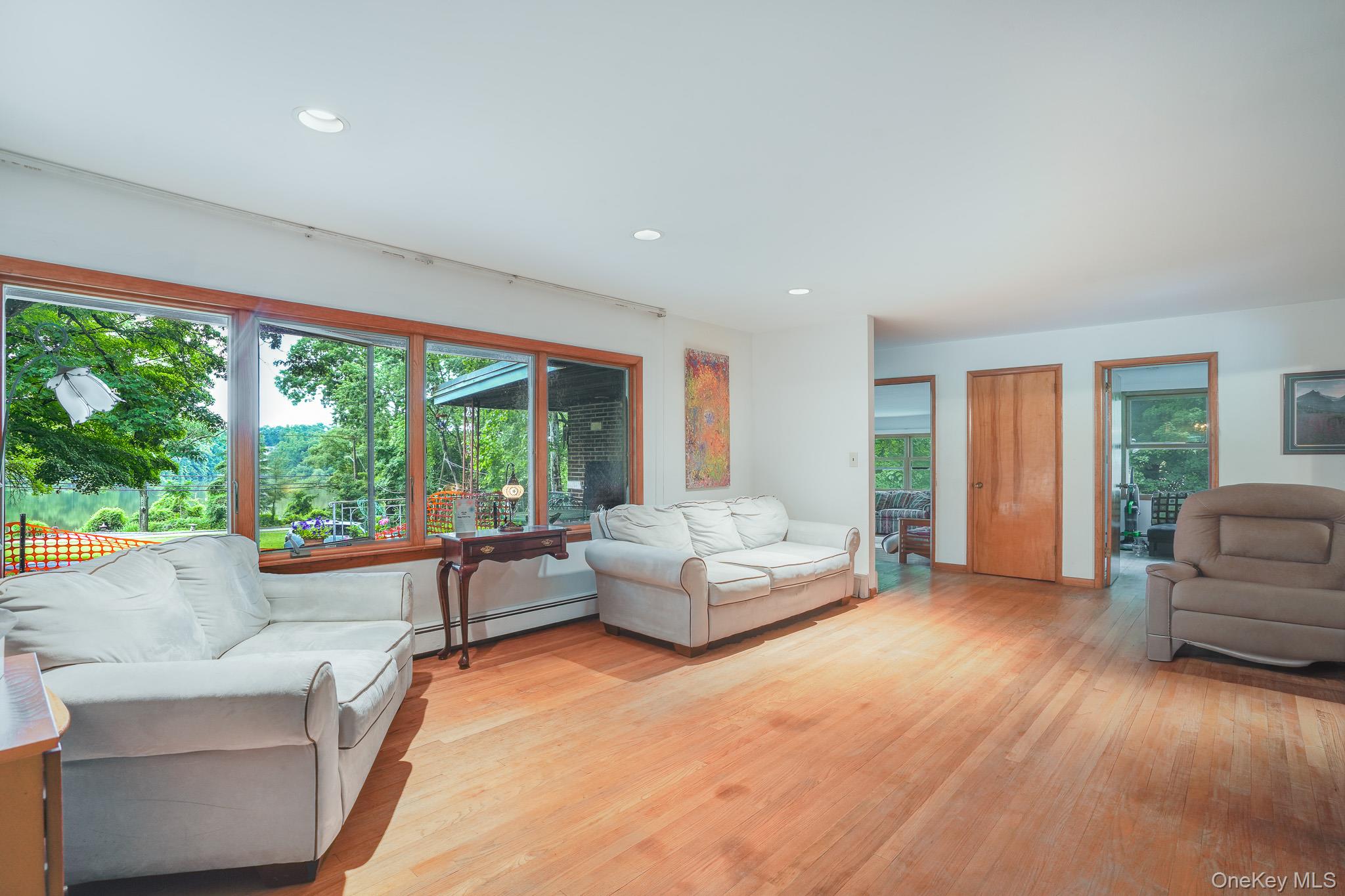 142 Westchester Avenue Property Photo 11
