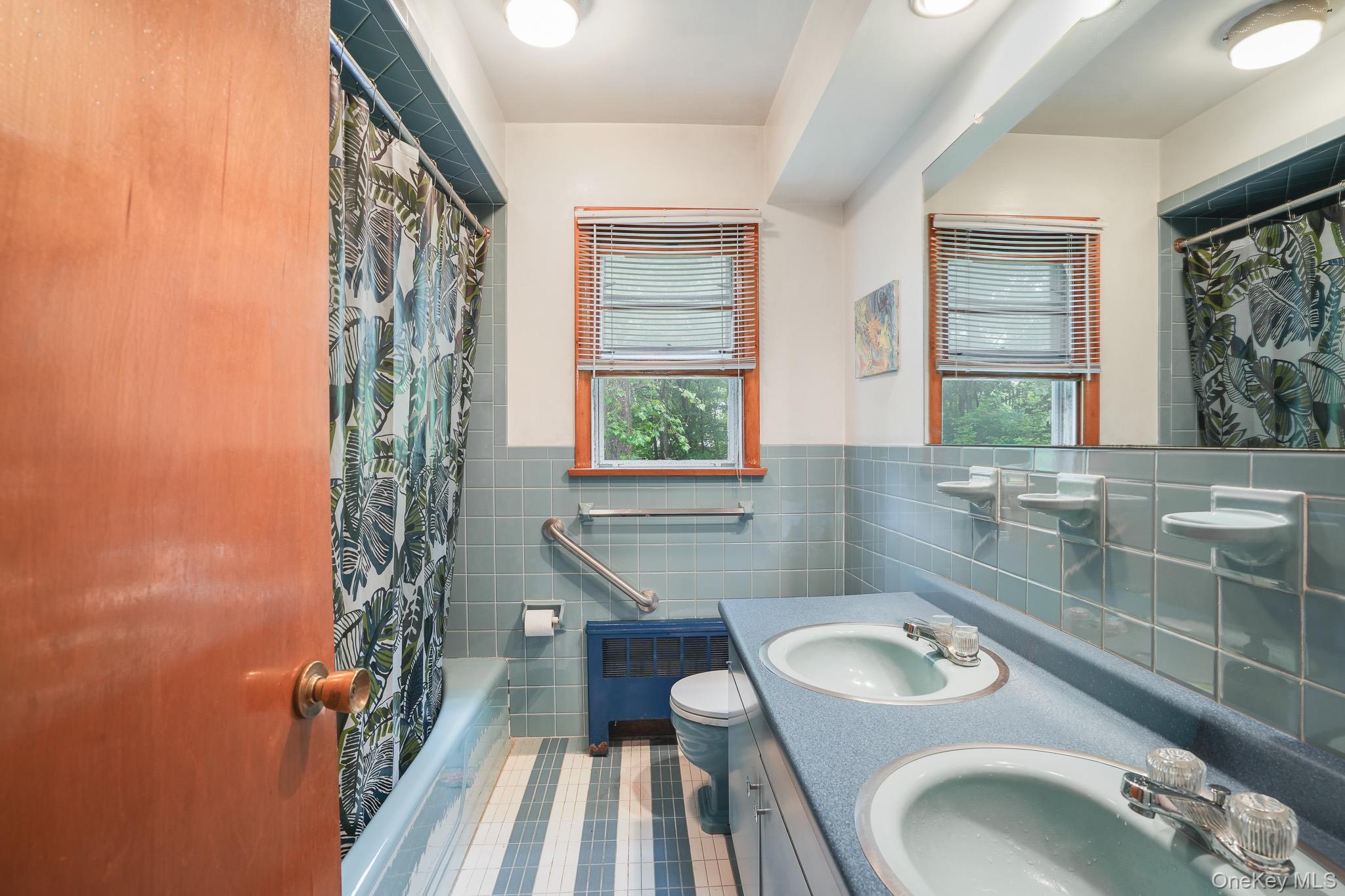 142 Westchester Avenue Property Photo 17