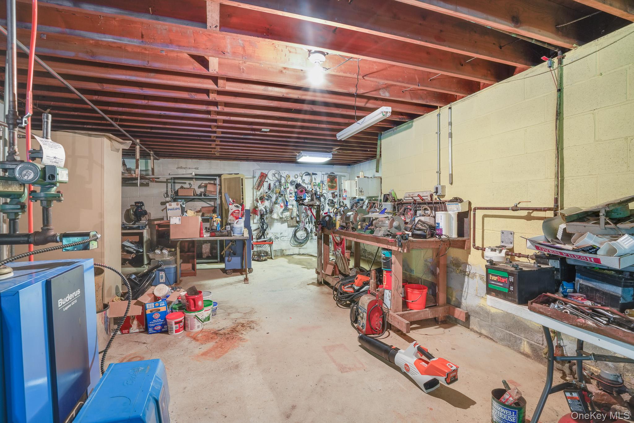 142 Westchester Avenue Property Photo 29
