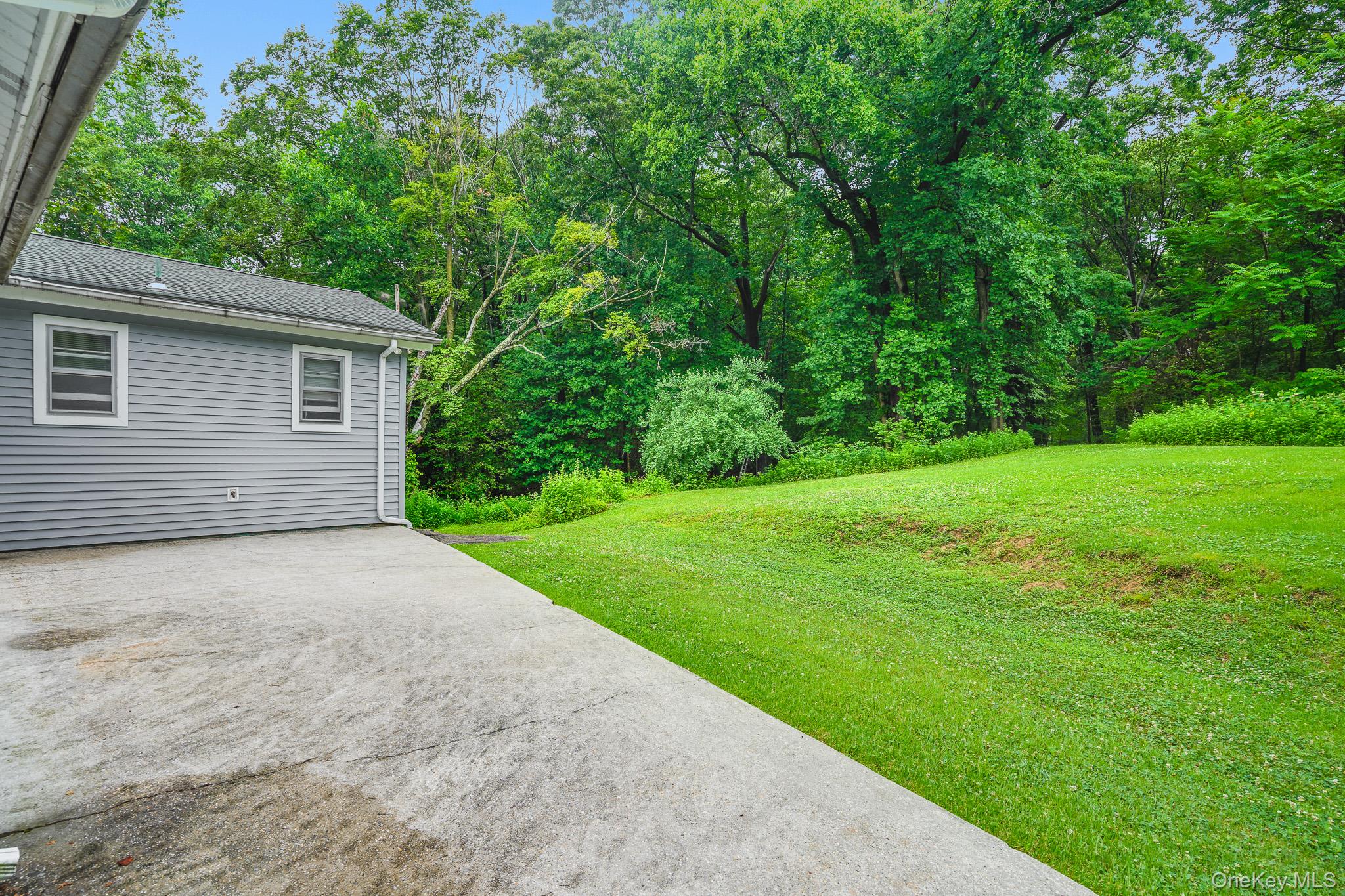 142 Westchester Avenue Property Photo 34