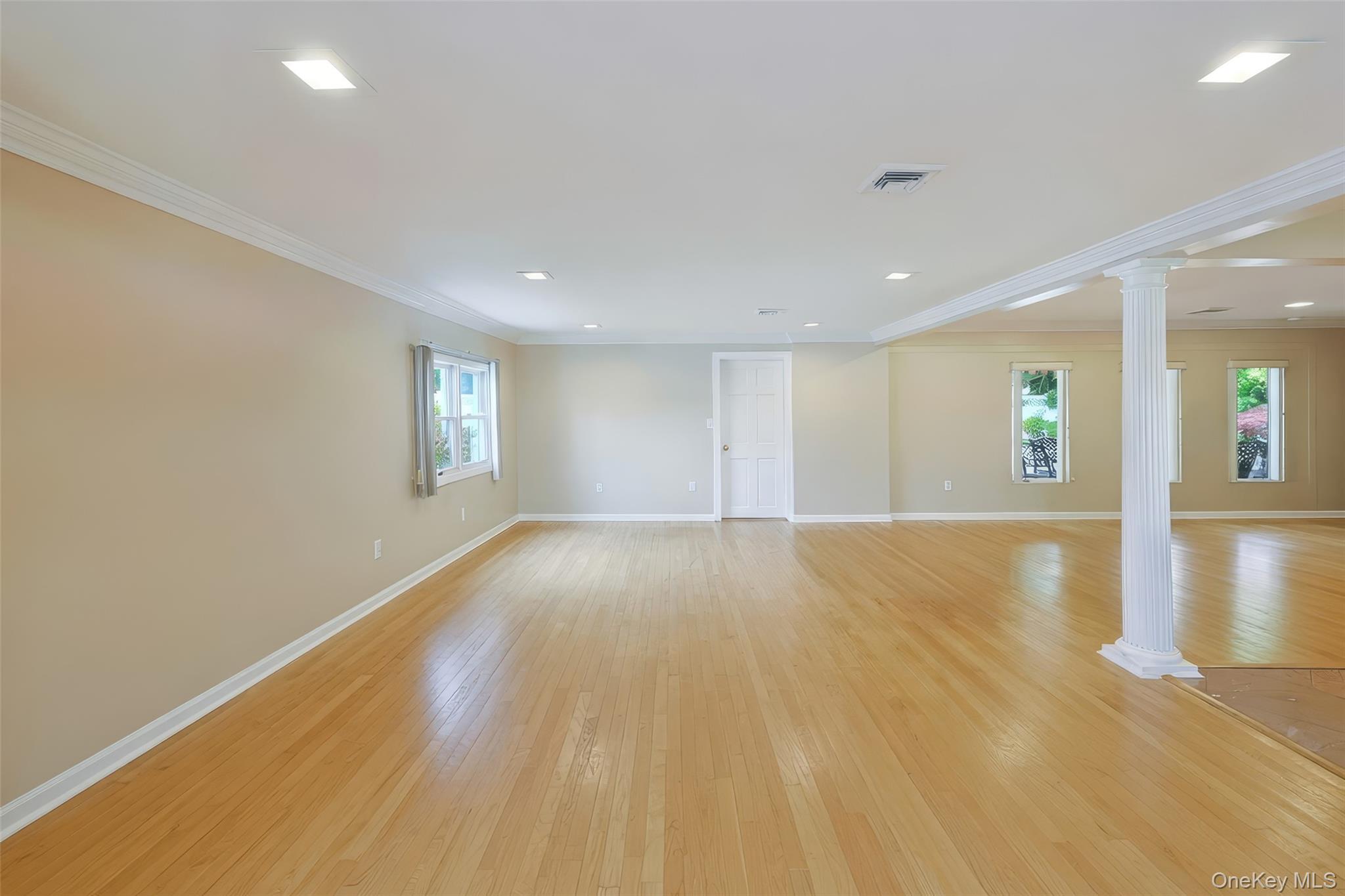 79 Constellation Road Property Photo 3