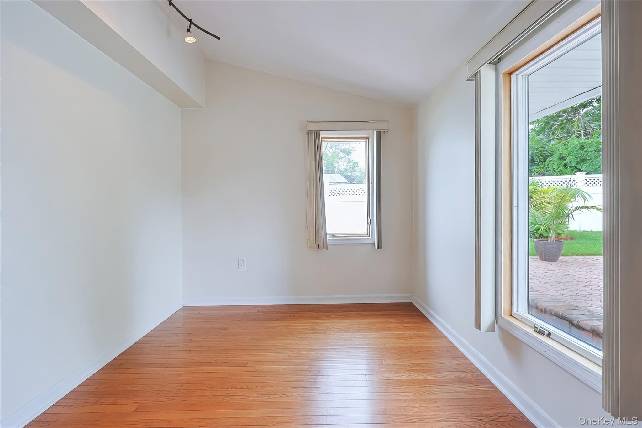 79 Constellation Road Property Photo 11