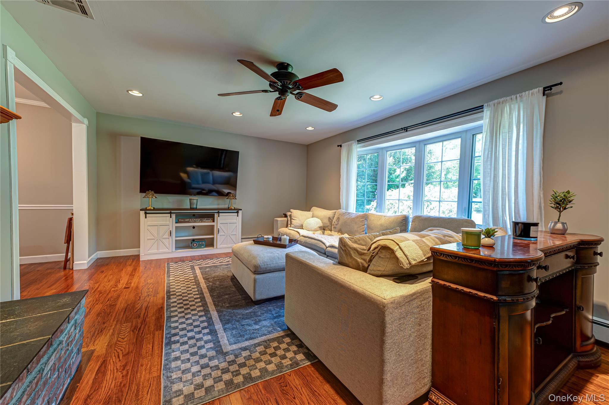 20 Bayside Avenue Property Photo 2