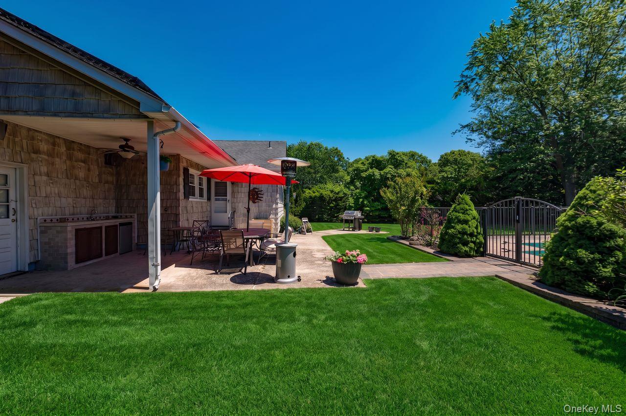 20 Bayside Avenue Property Photo 21