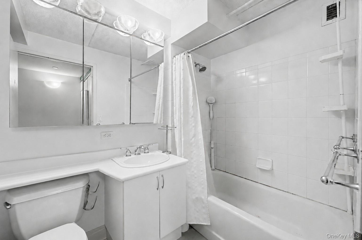 68 Bradhurst Avenue 5w Property Photo 13