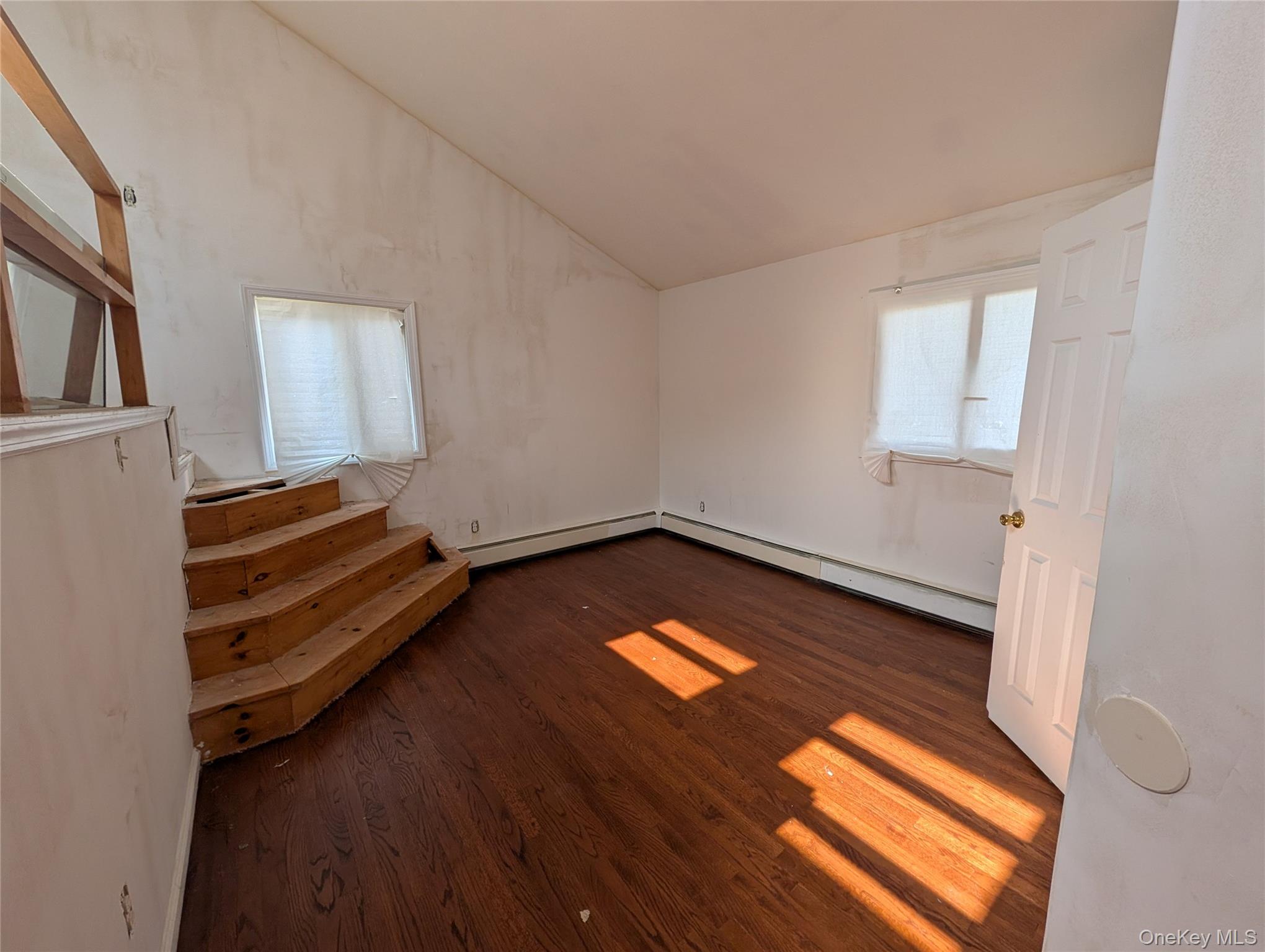 2683 S Saint Marks Avenue Property Photo 20