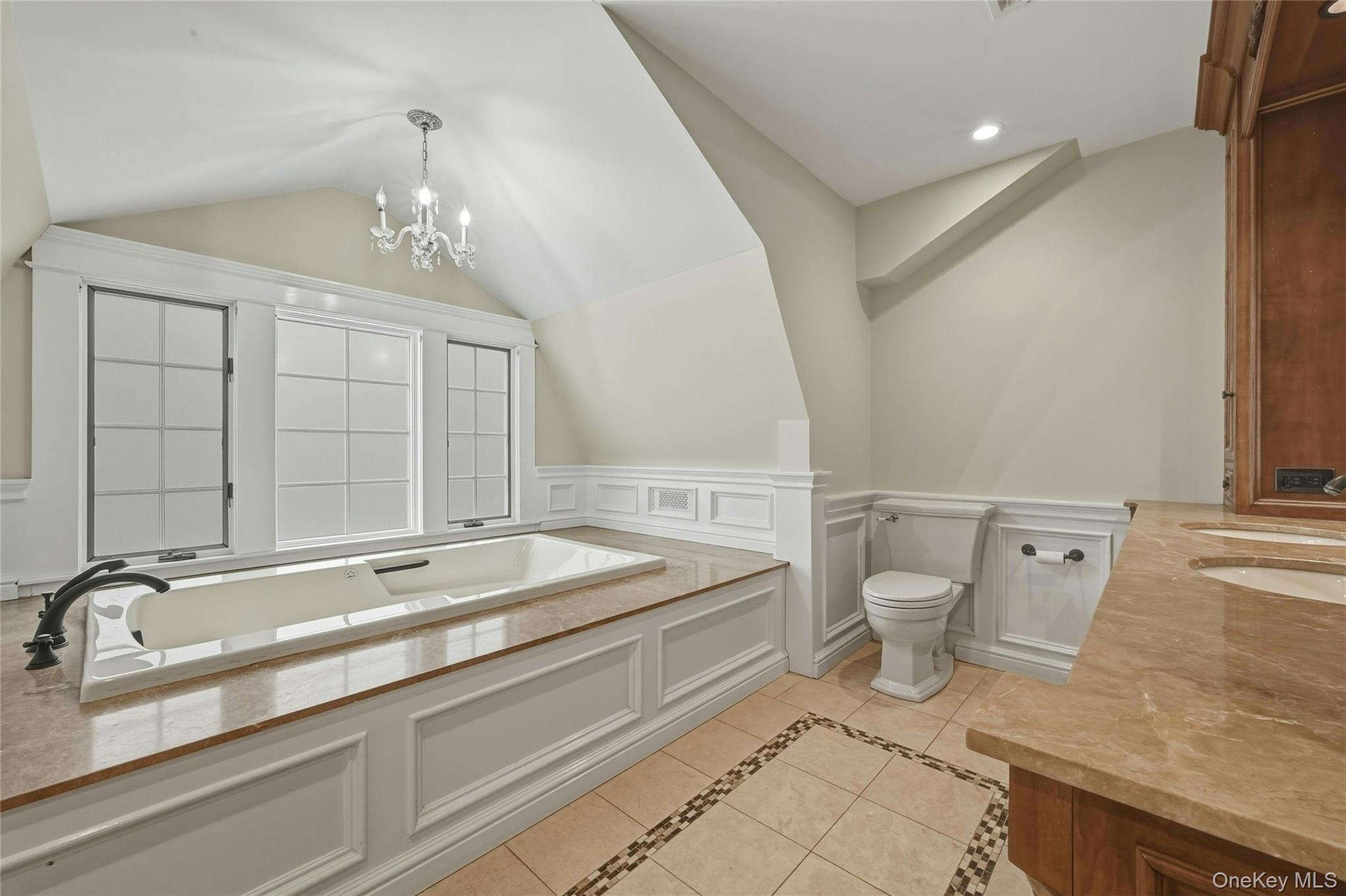 192 Burtis Lane Property Photo 26
