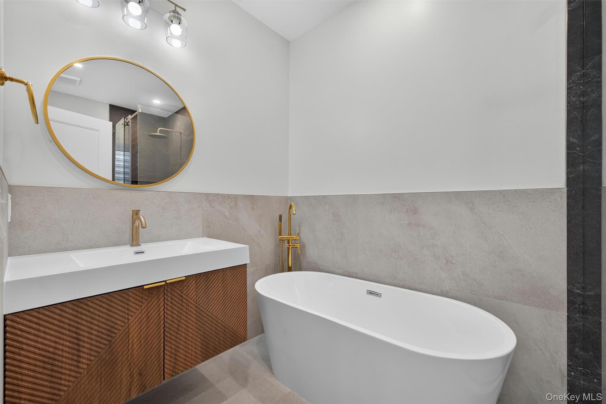 117 Orchard Street Property Photo 38