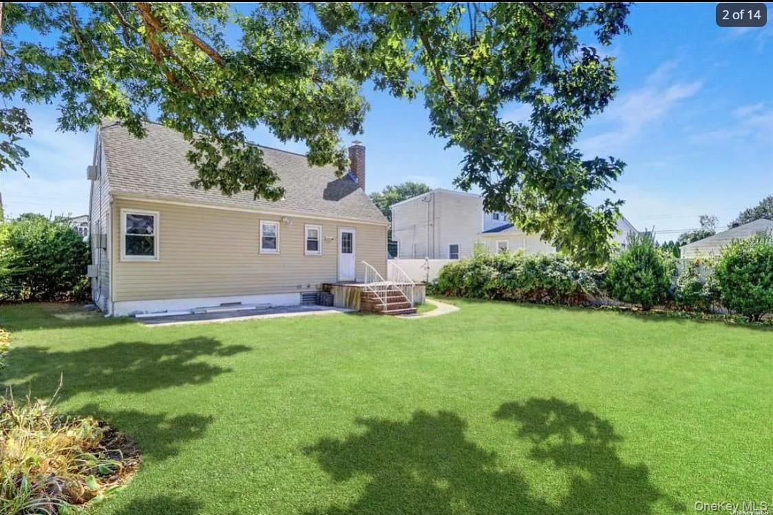 4 West Court Property Photo 2