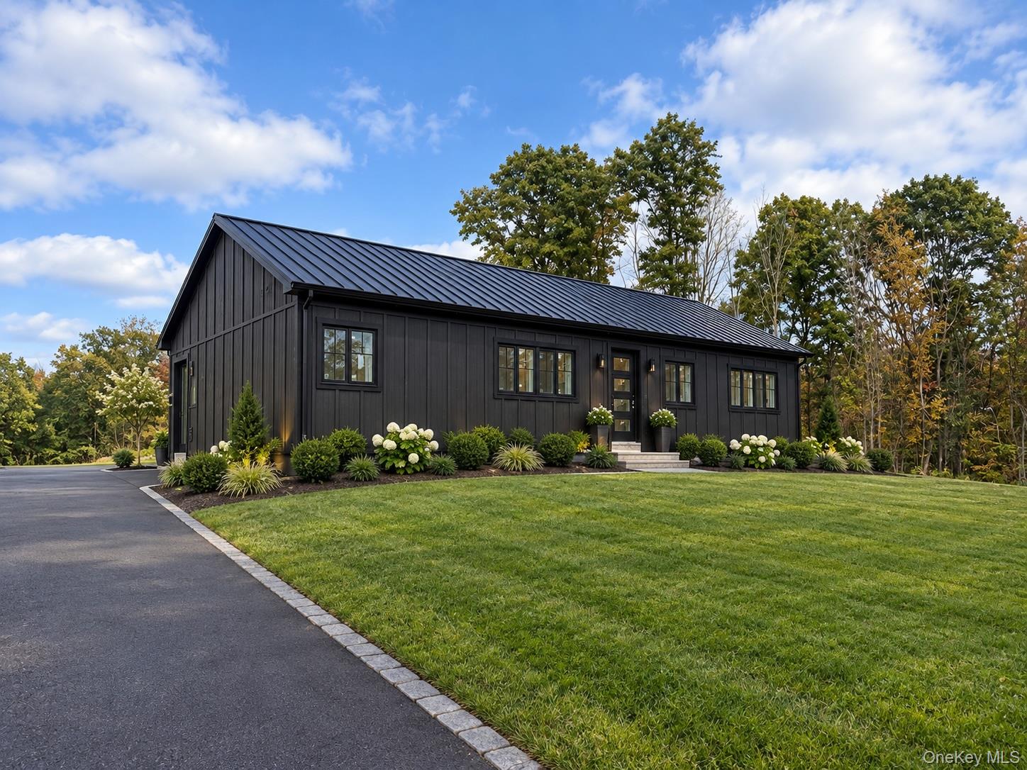 625 Traver Road Property Photo 1
