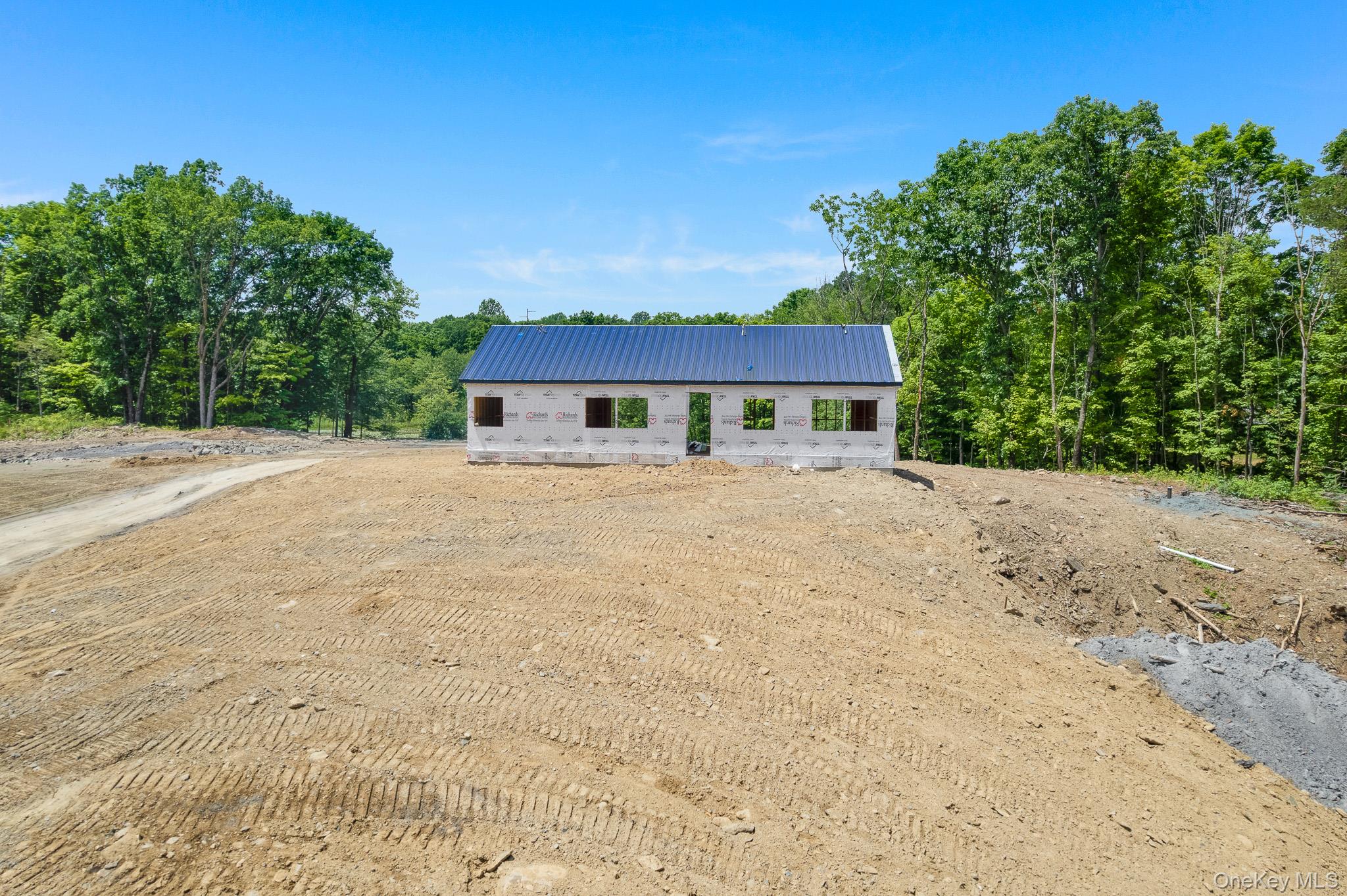 625 Traver Road Property Photo 2