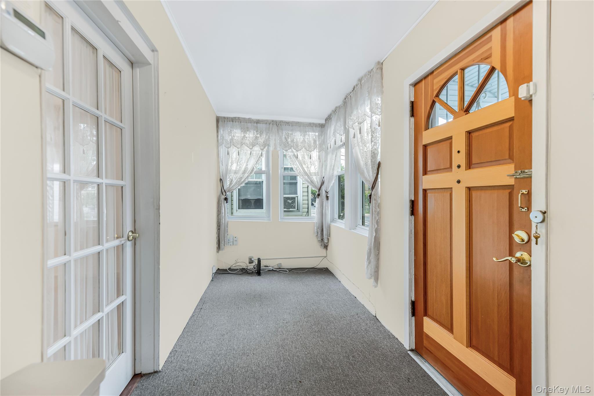 2889 Zulette Avenue Property Photo 4