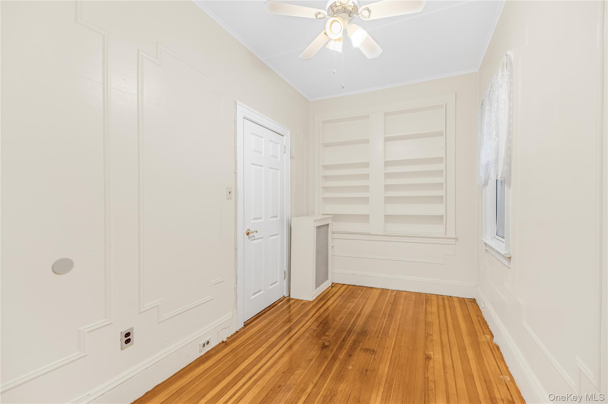 2889 Zulette Avenue Property Photo 7