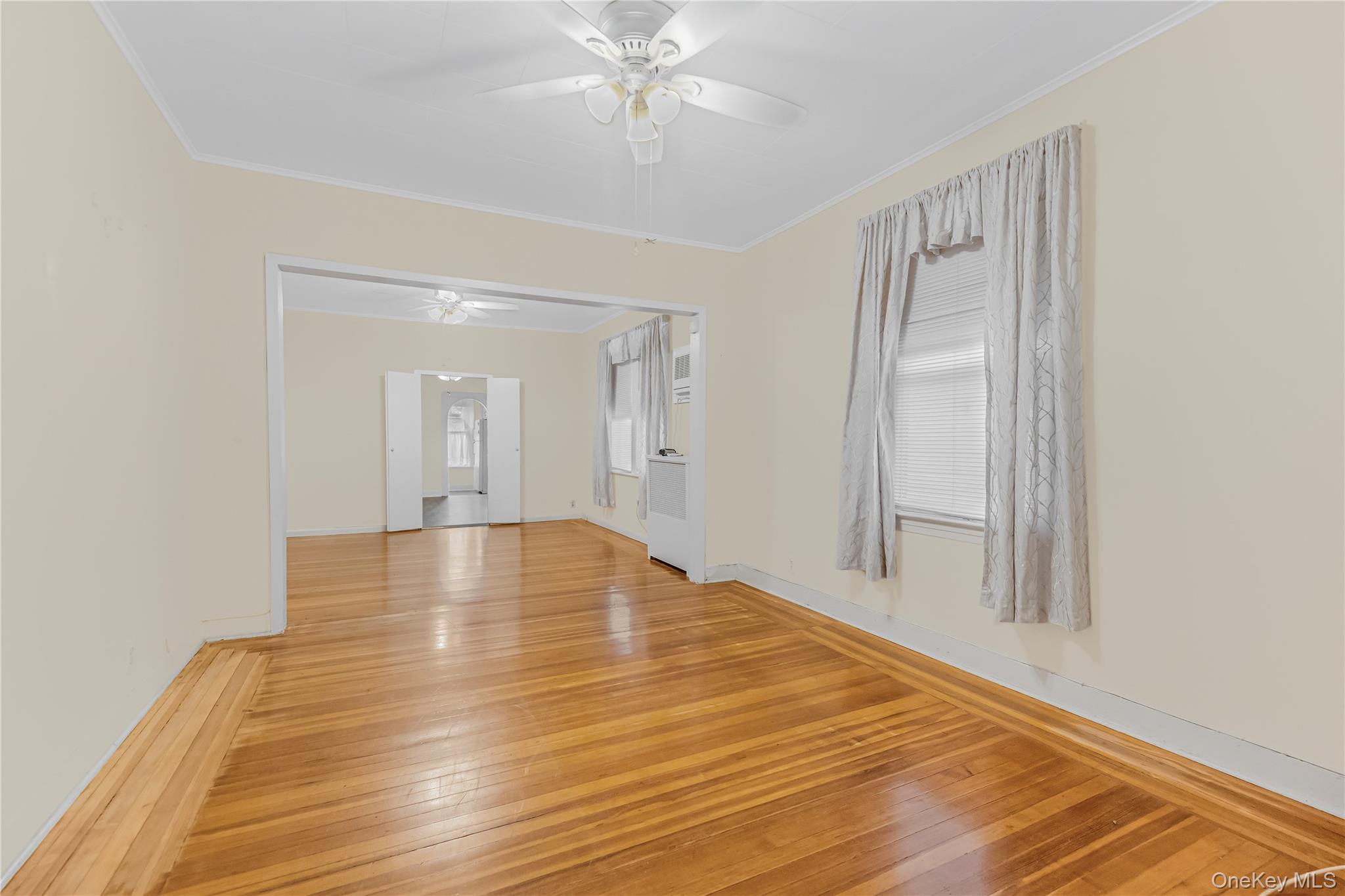 2889 Zulette Avenue Property Photo 8