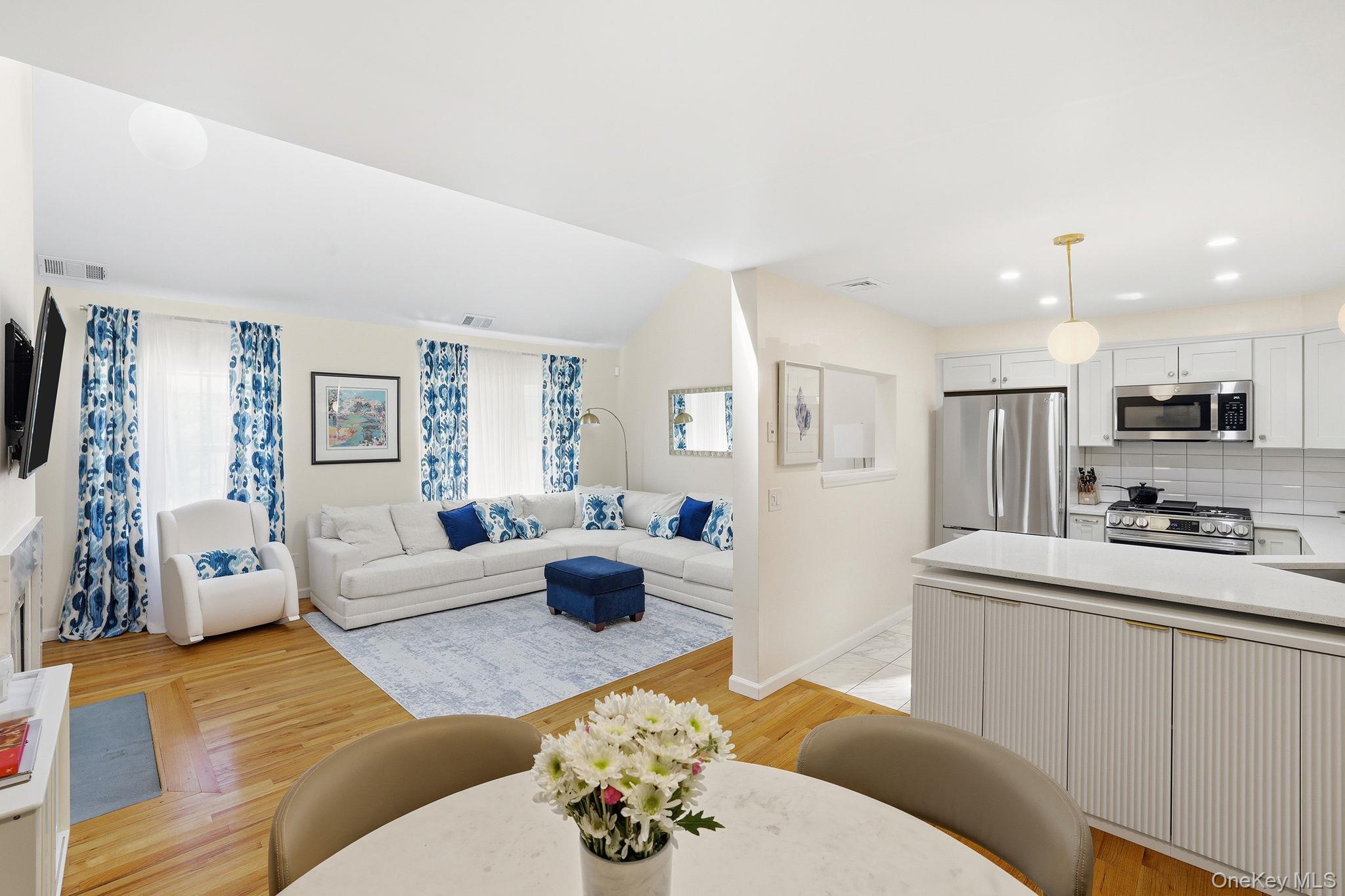 599 Midland 3-5 Property Photo 3
