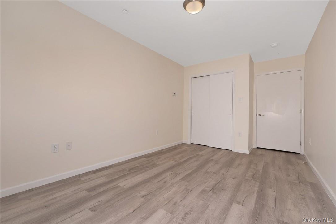 68 Lake Street 305 Property Photo 6