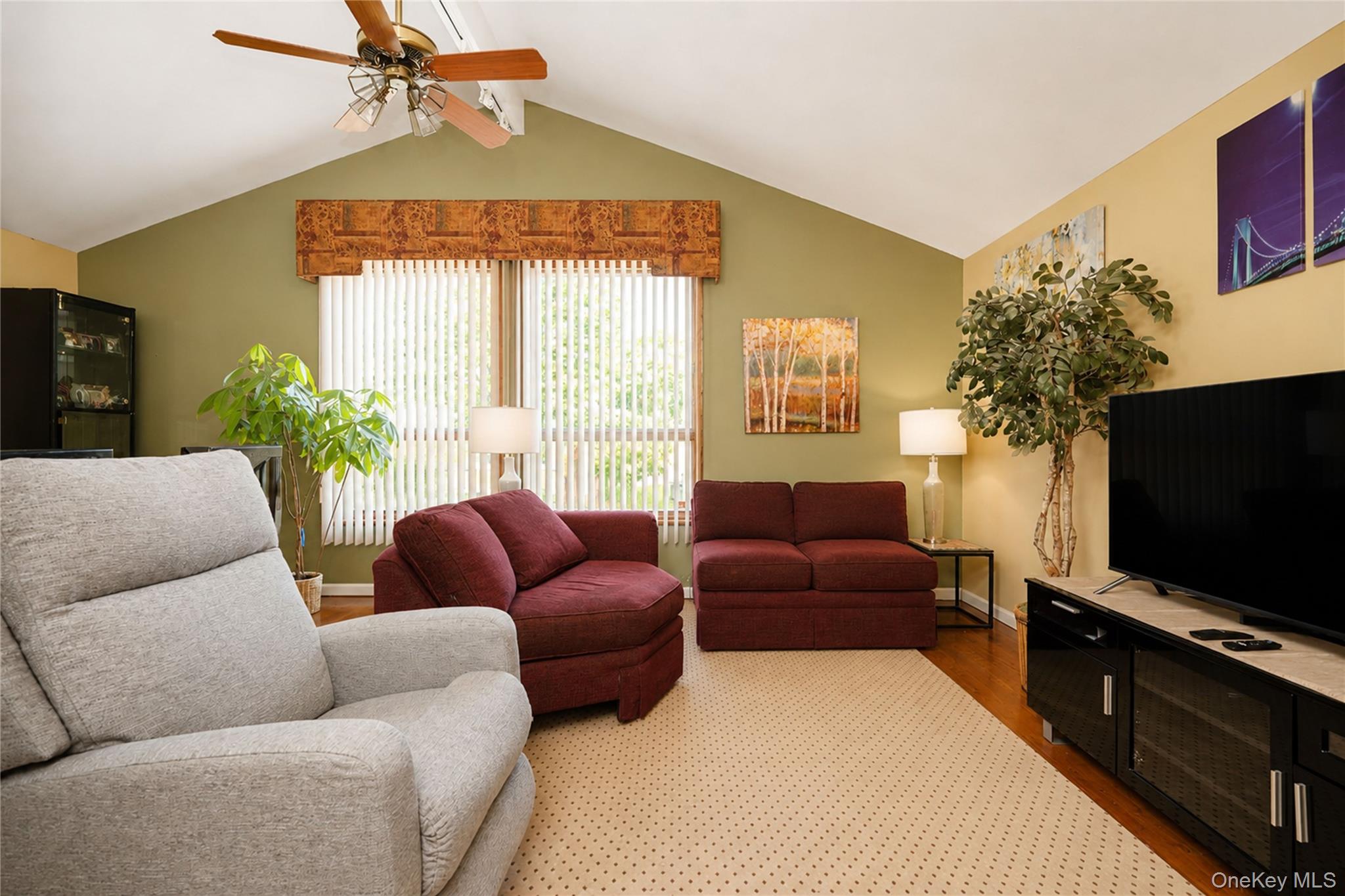 47 Stanley Circle Property Photo 6