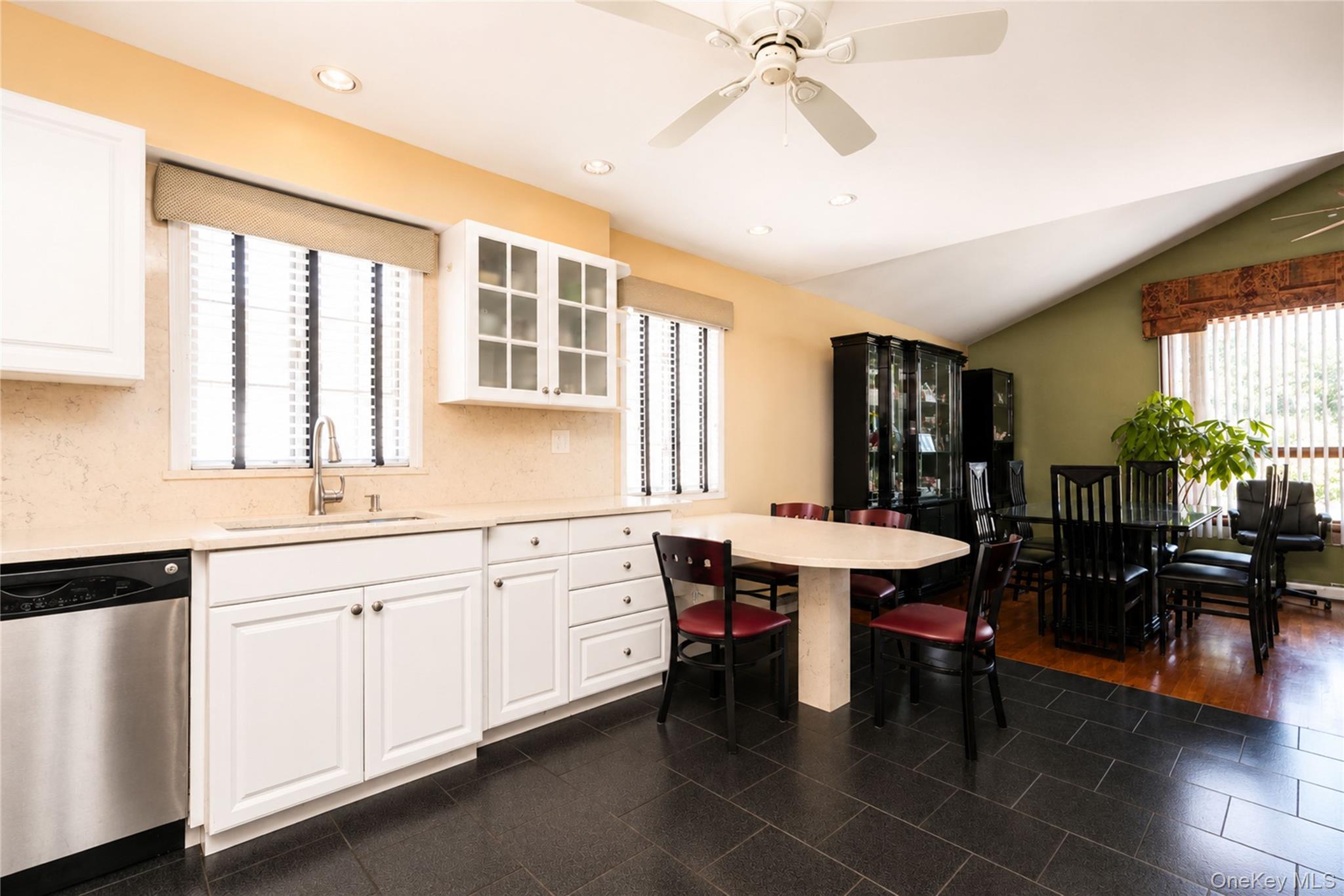 47 Stanley Circle Property Photo 13