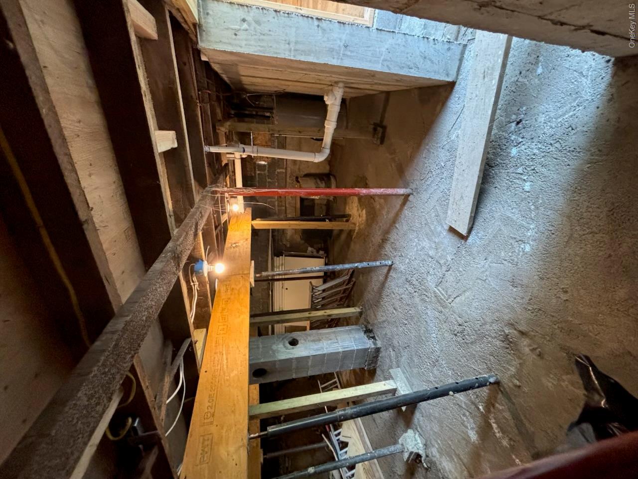 57 Chestnut St Property Photo 10
