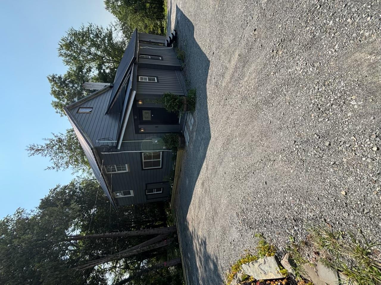 57 Chestnut St Property Photo 11
