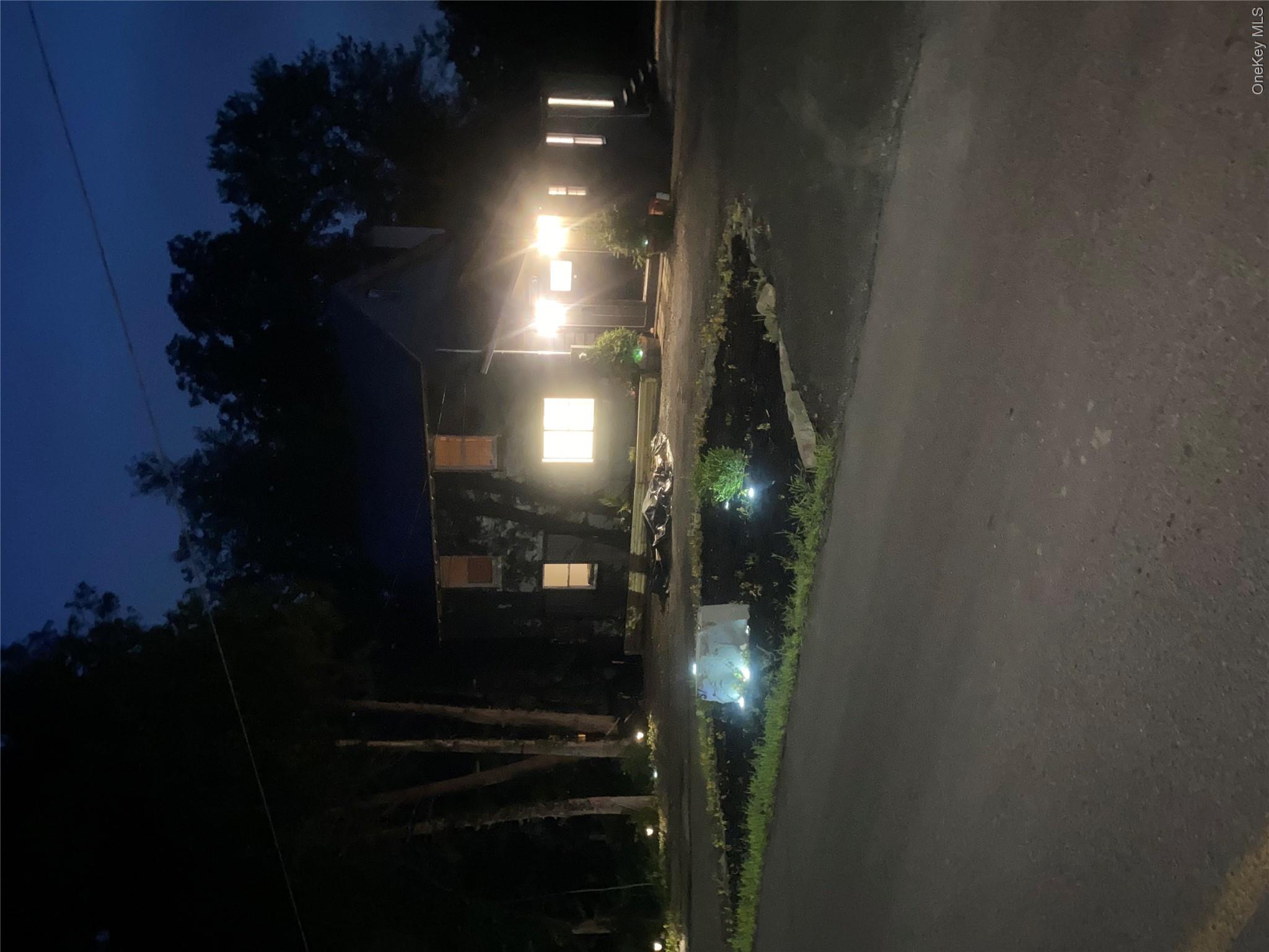 57 Chestnut St Property Photo 18