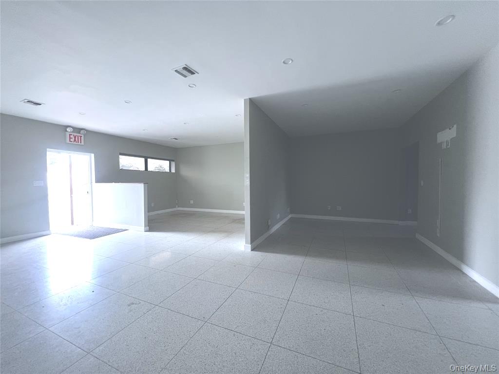 190 Margaretta Avenue Property Photo 6