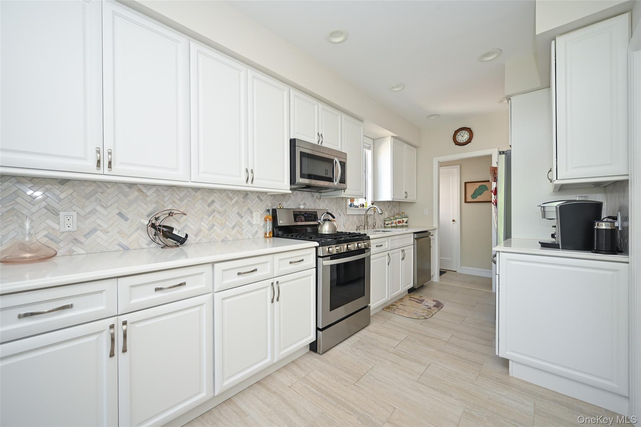 53-24 212th Street Property Photo 8