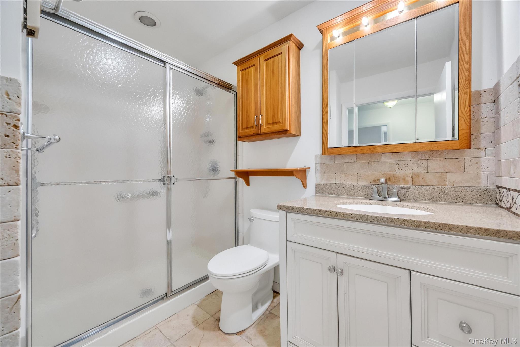 338 Edinburgh Drive Property Photo 9