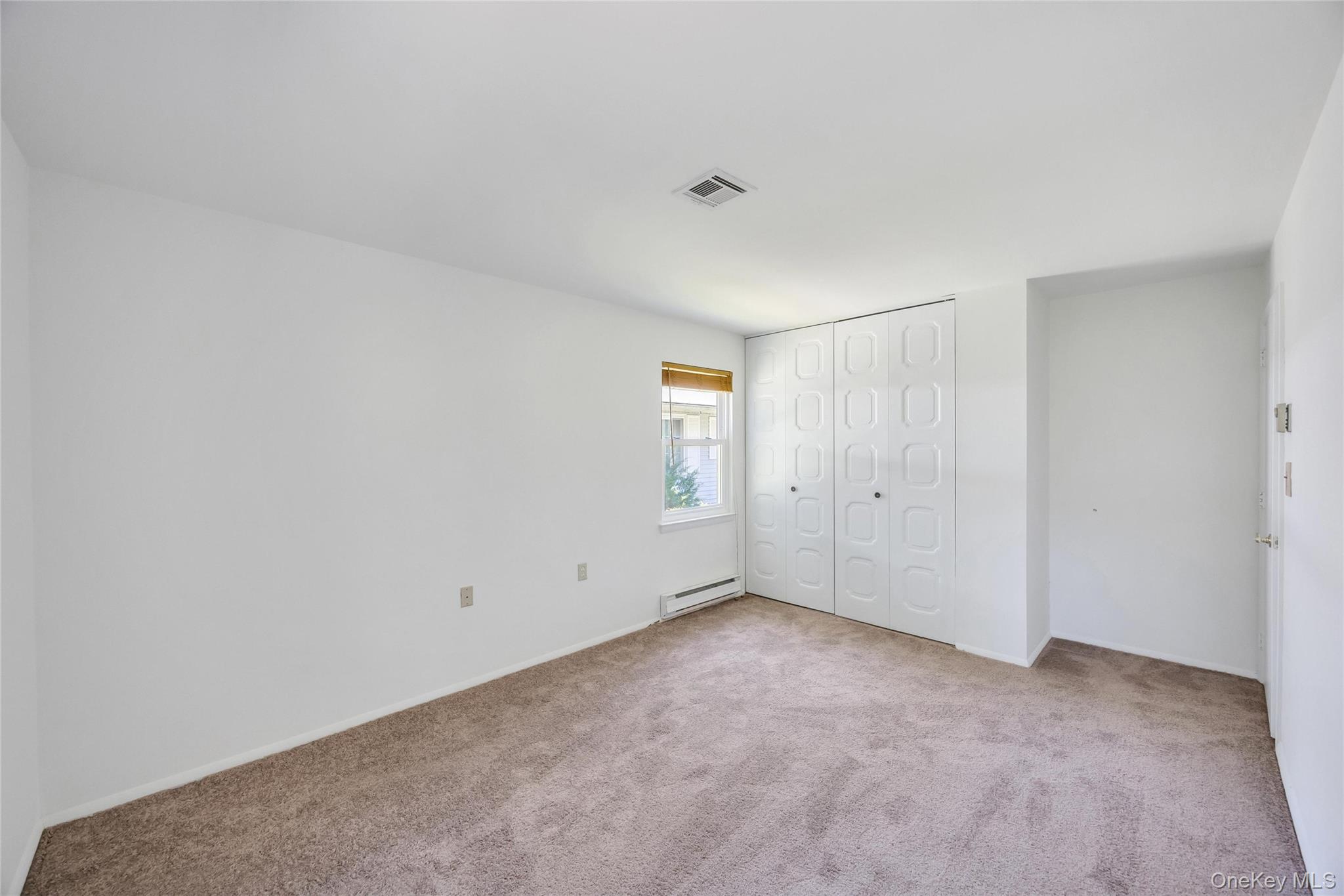 338 Edinburgh Drive Property Photo 11