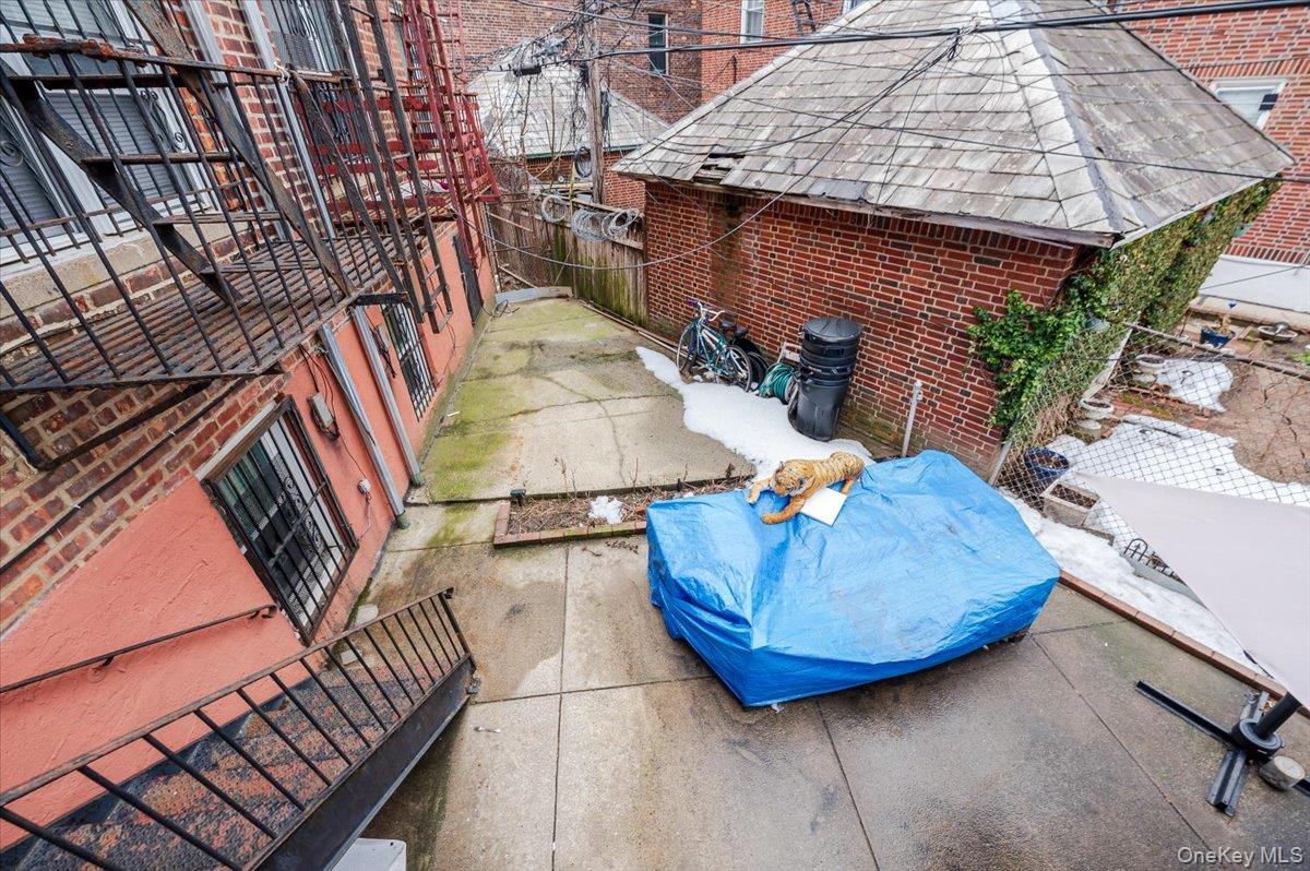 90-27 Elmhurst Avenue Property Photo 22