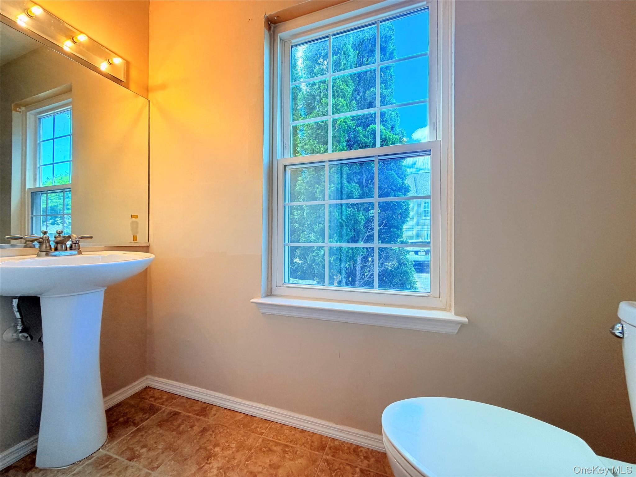 15 Kendal Lane Property Photo 8