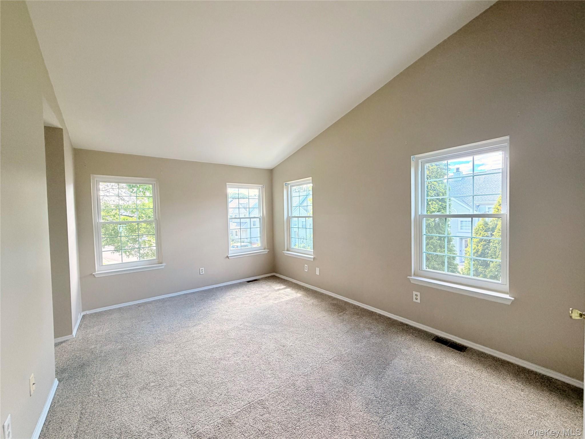 15 Kendal Lane Property Photo 15
