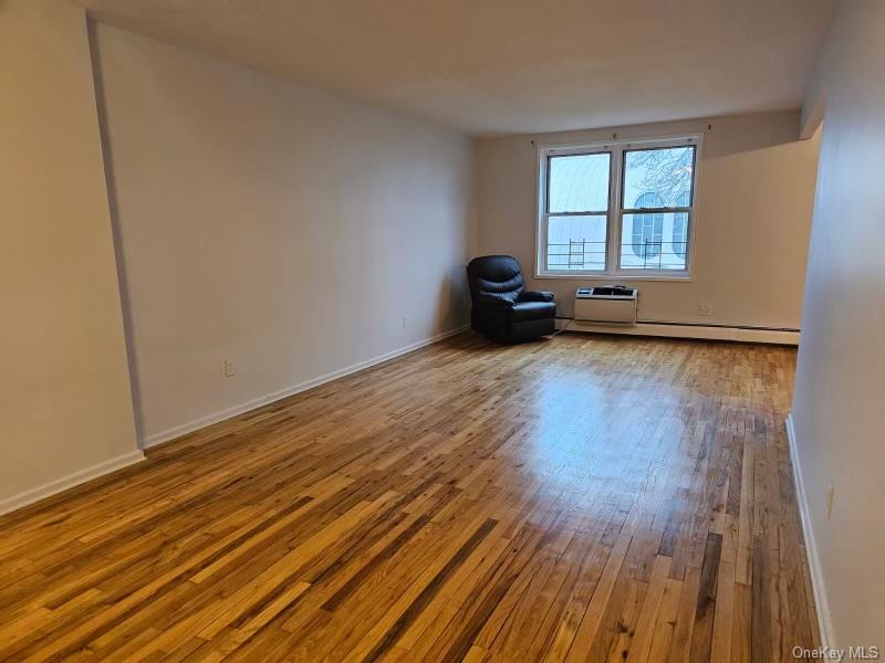 151-05 Cross Island Parkway 3e Property Photo 4