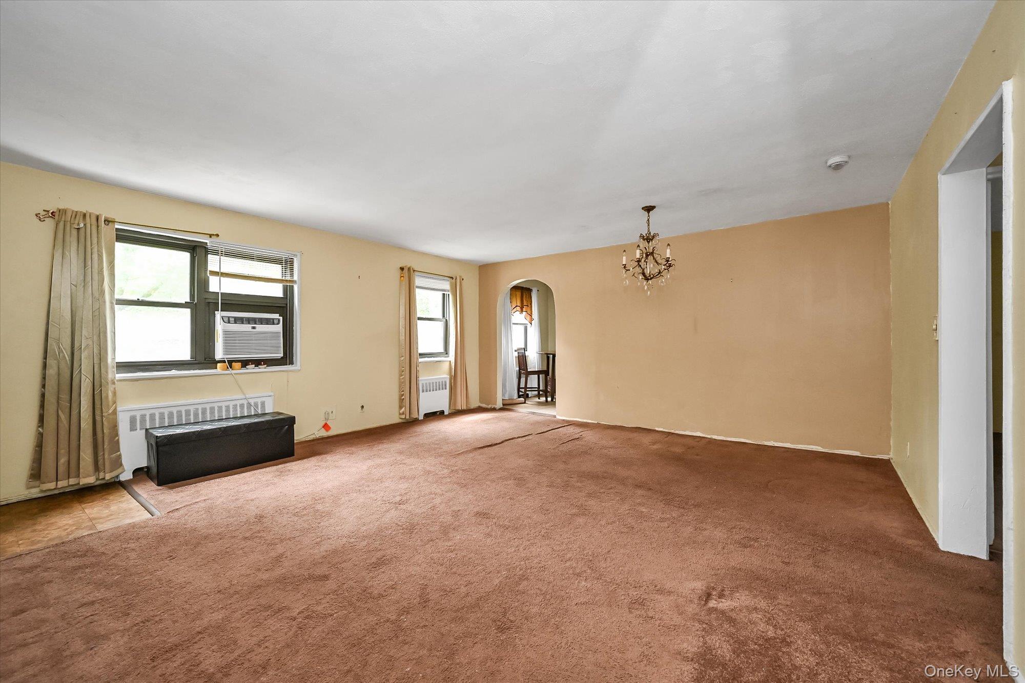 16051 17th Avenue Lower Property Photo 2