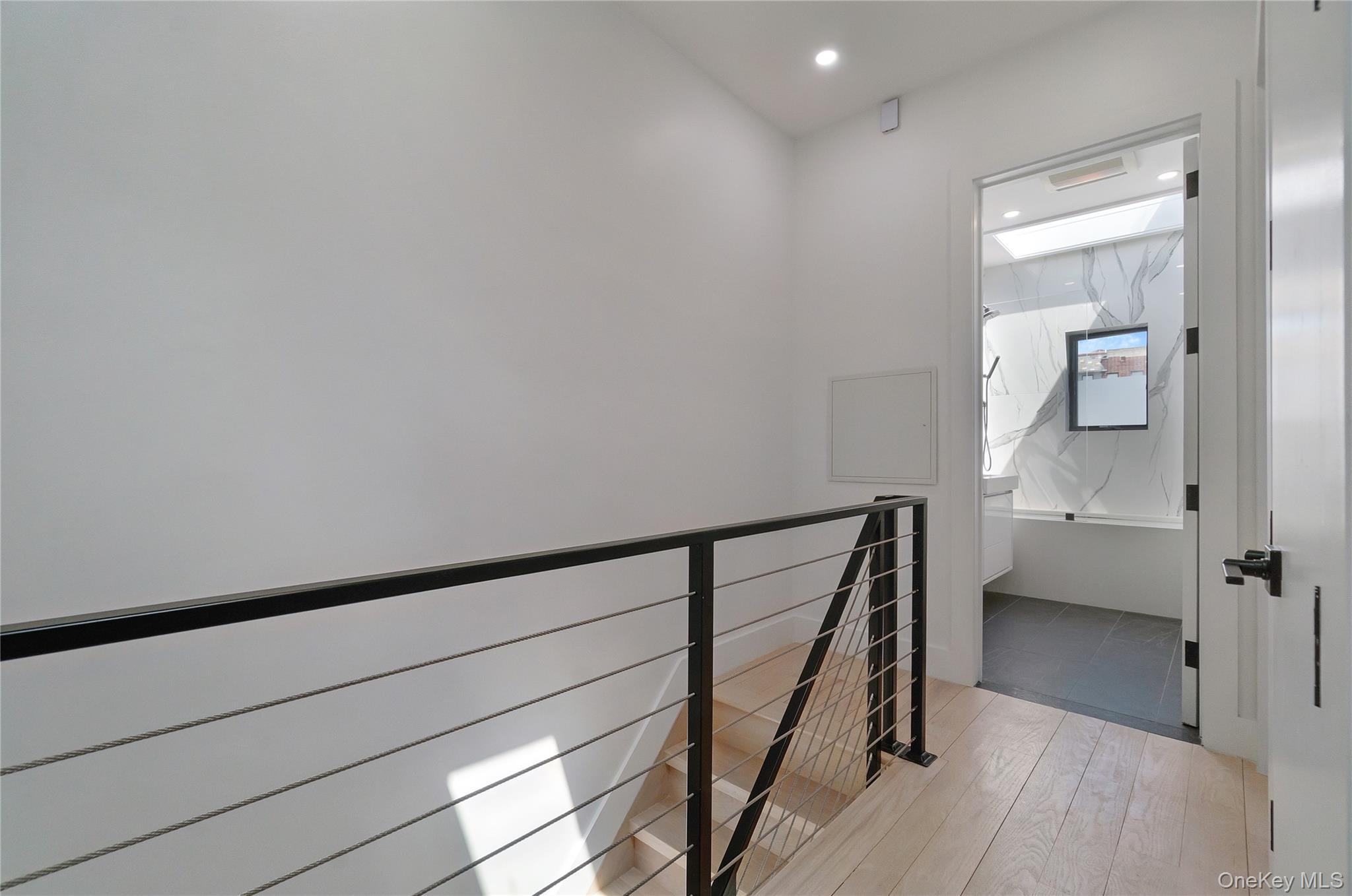 1712 Dekalb Avenue Property Photo 7