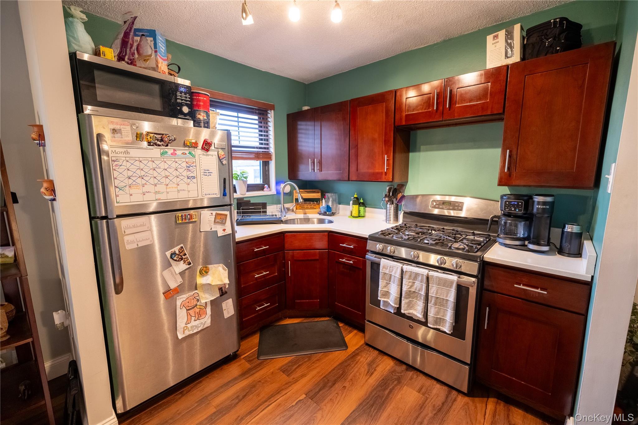 136-65 68th Drive B Property Photo 4
