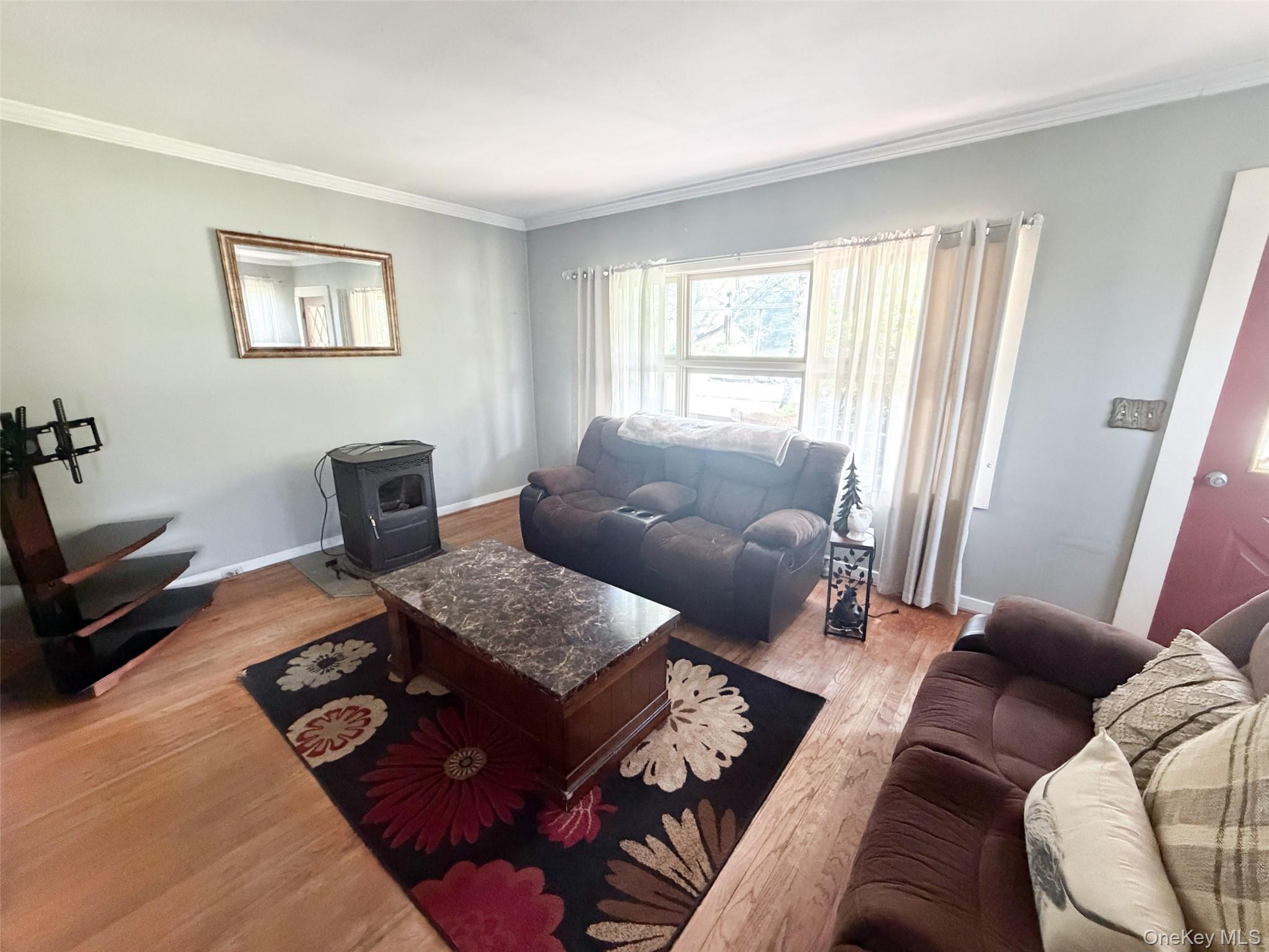 77 Rockland Road Property Photo 7