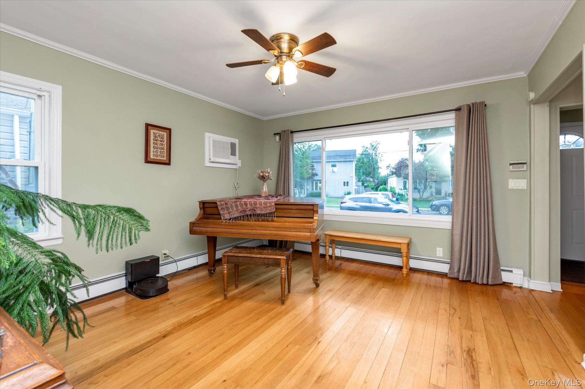 1185 Webber Avenue Property Photo 4