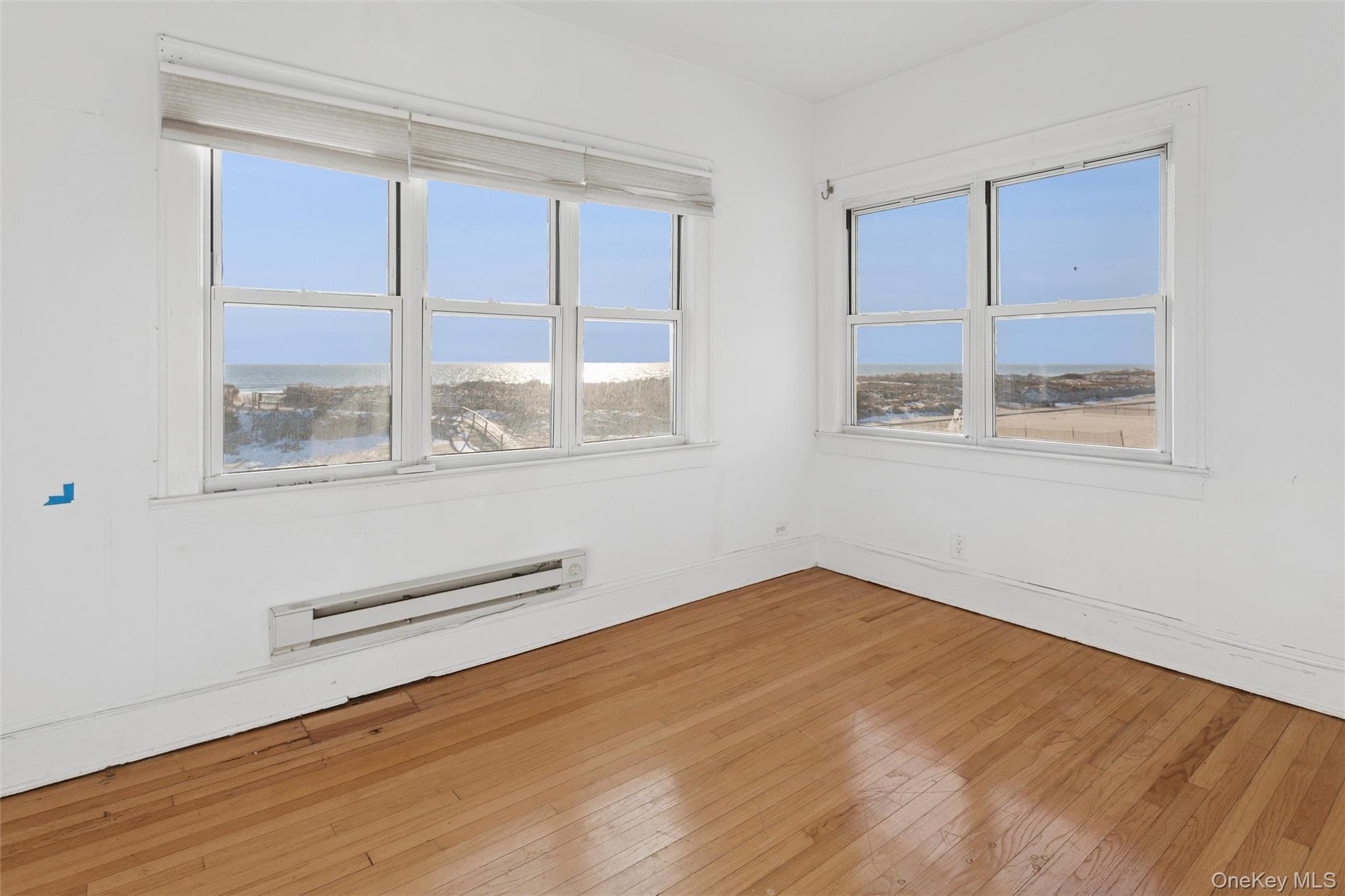 23 Troy Avenue 2nd Fl Property Photo 3