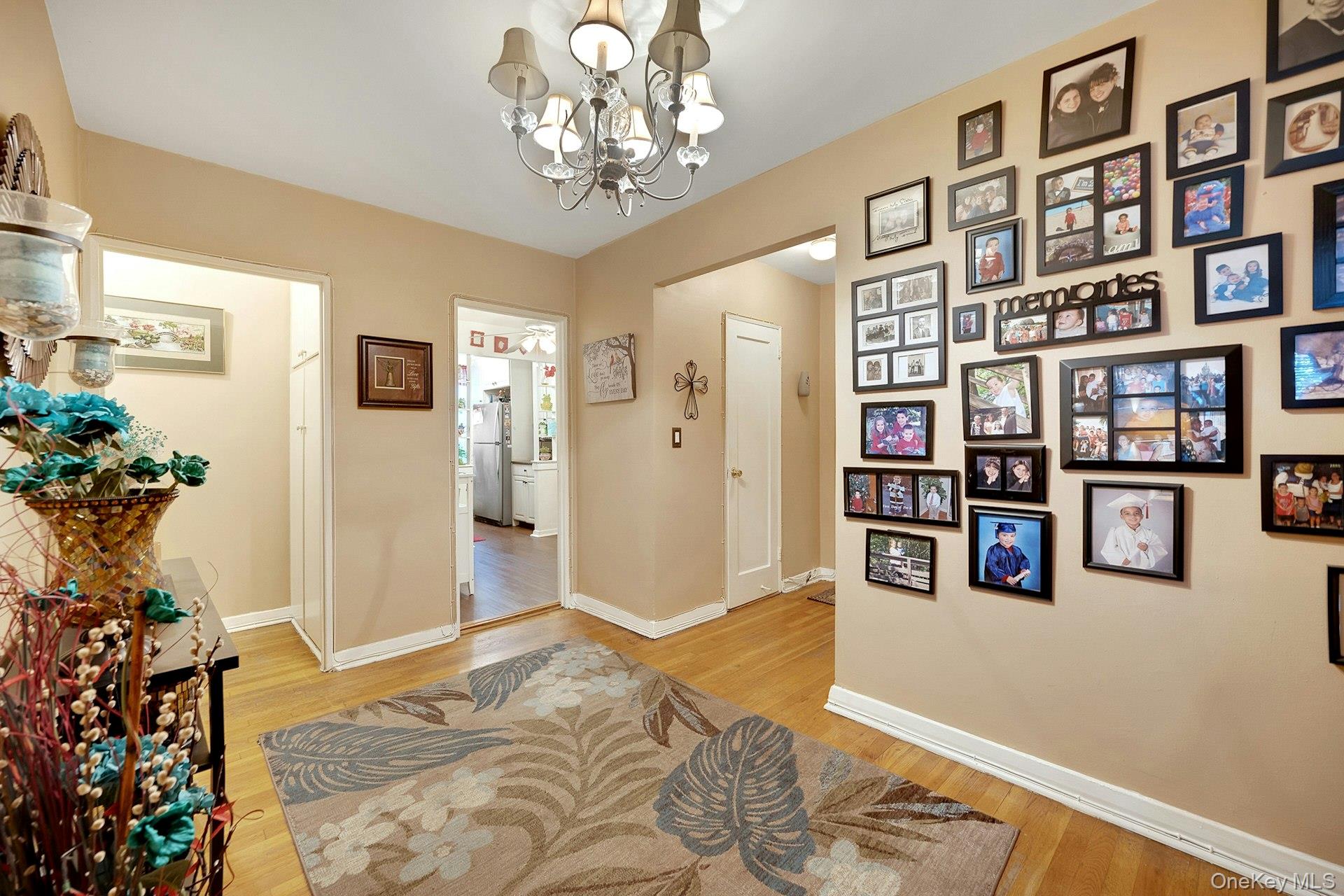 280 Collins Avenue 6d Property Photo 5
