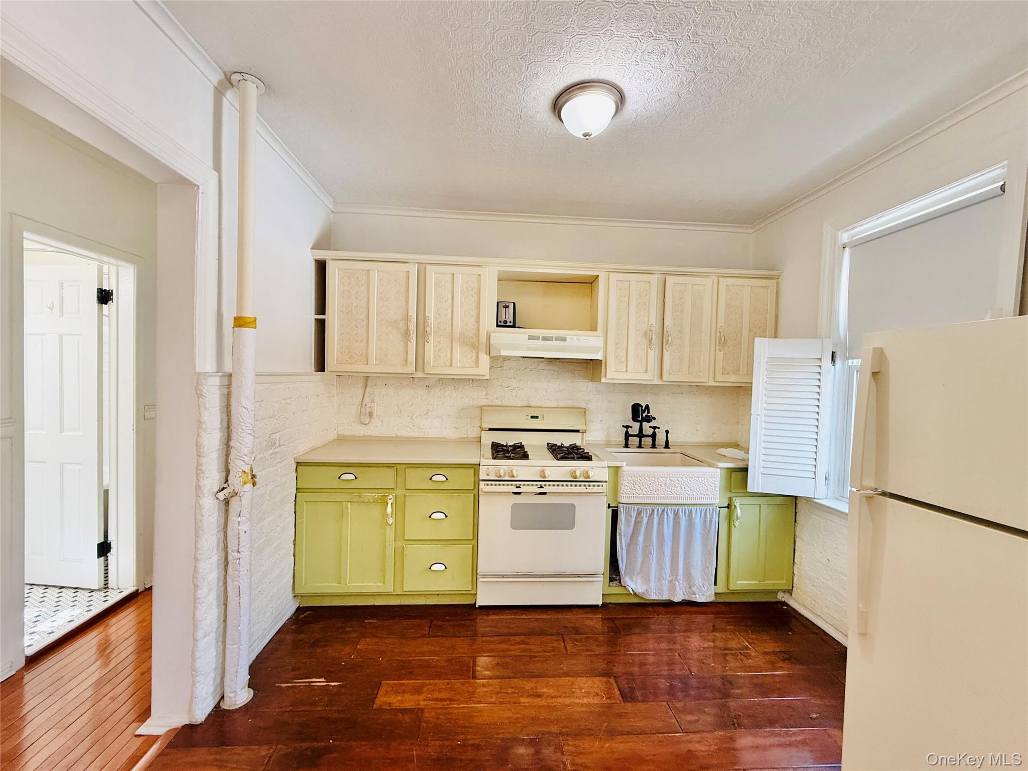 2879 Harrington Avenue Property Photo 6