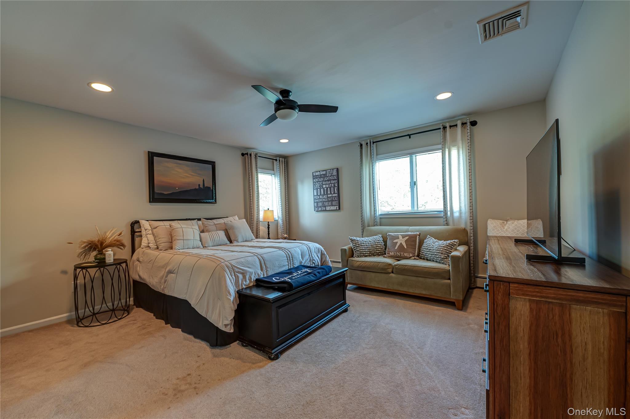 9 Crick Holly Lane Property Photo 25