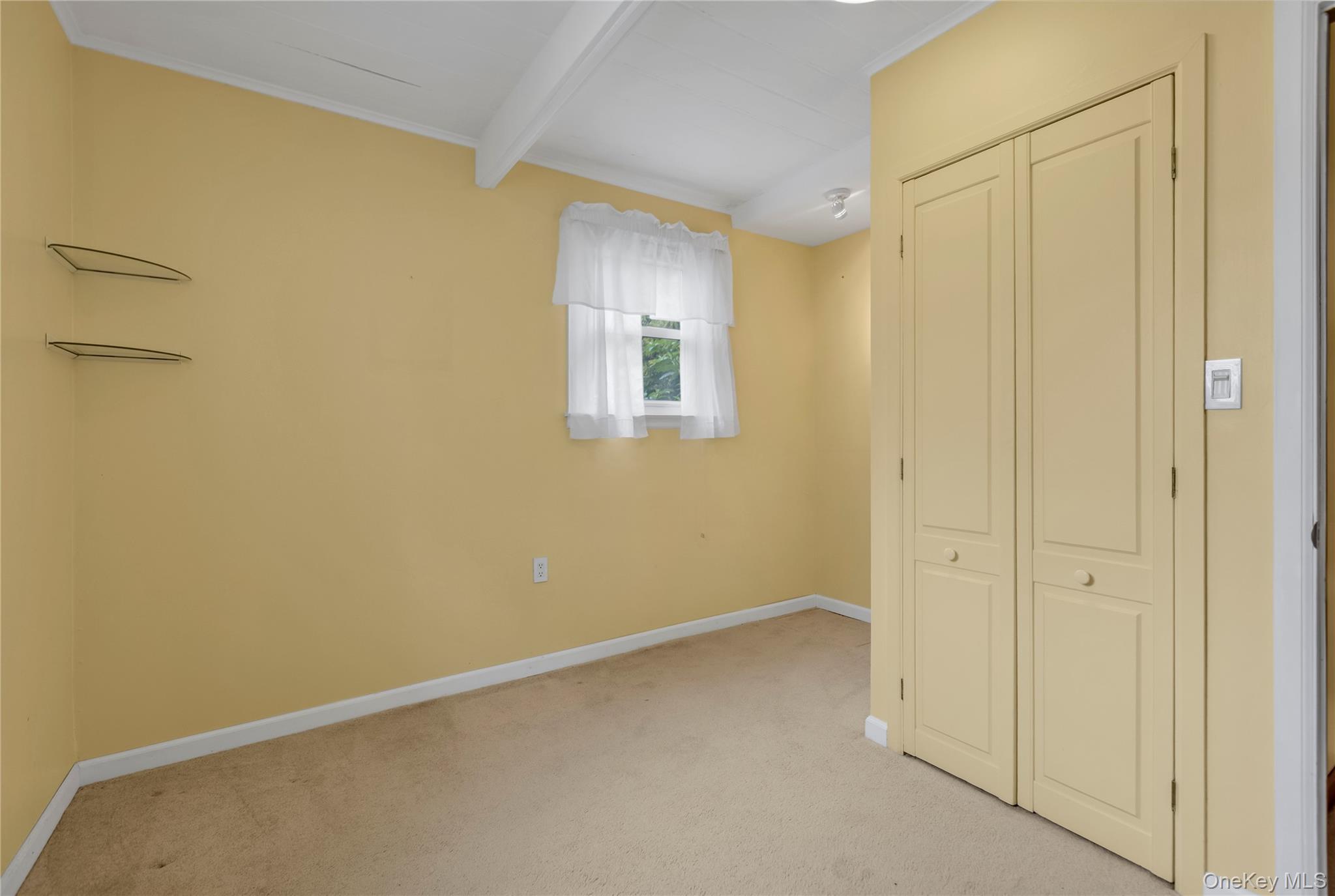 1580 N Gardiner Drive Property Photo 15