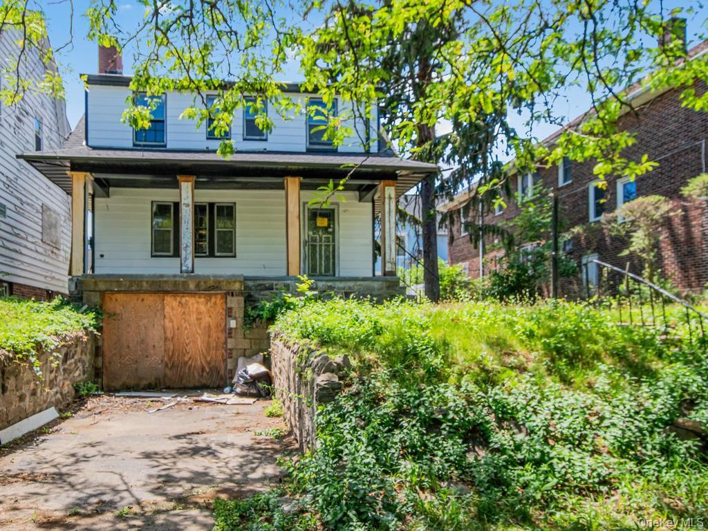 484 E 5th Street Property Photo 22
