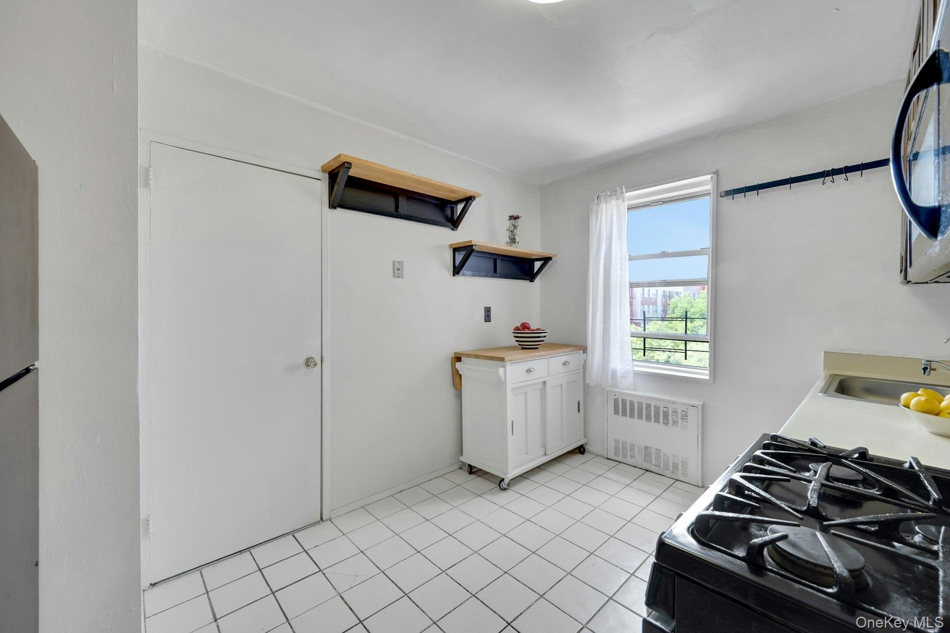 11 Balint Drive 745 Property Photo 11